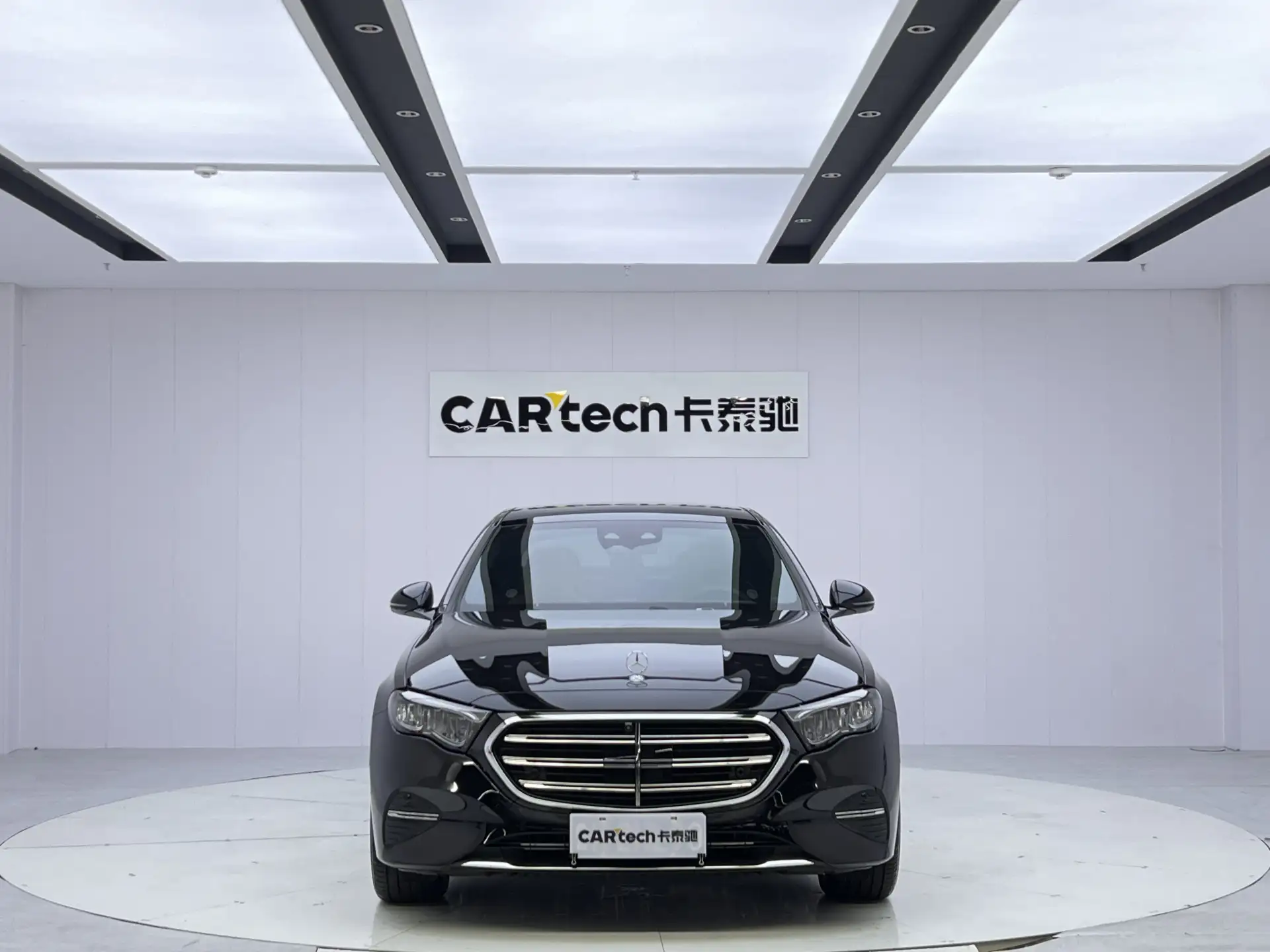 Mercedes-Benz E 300 L, 2025 3