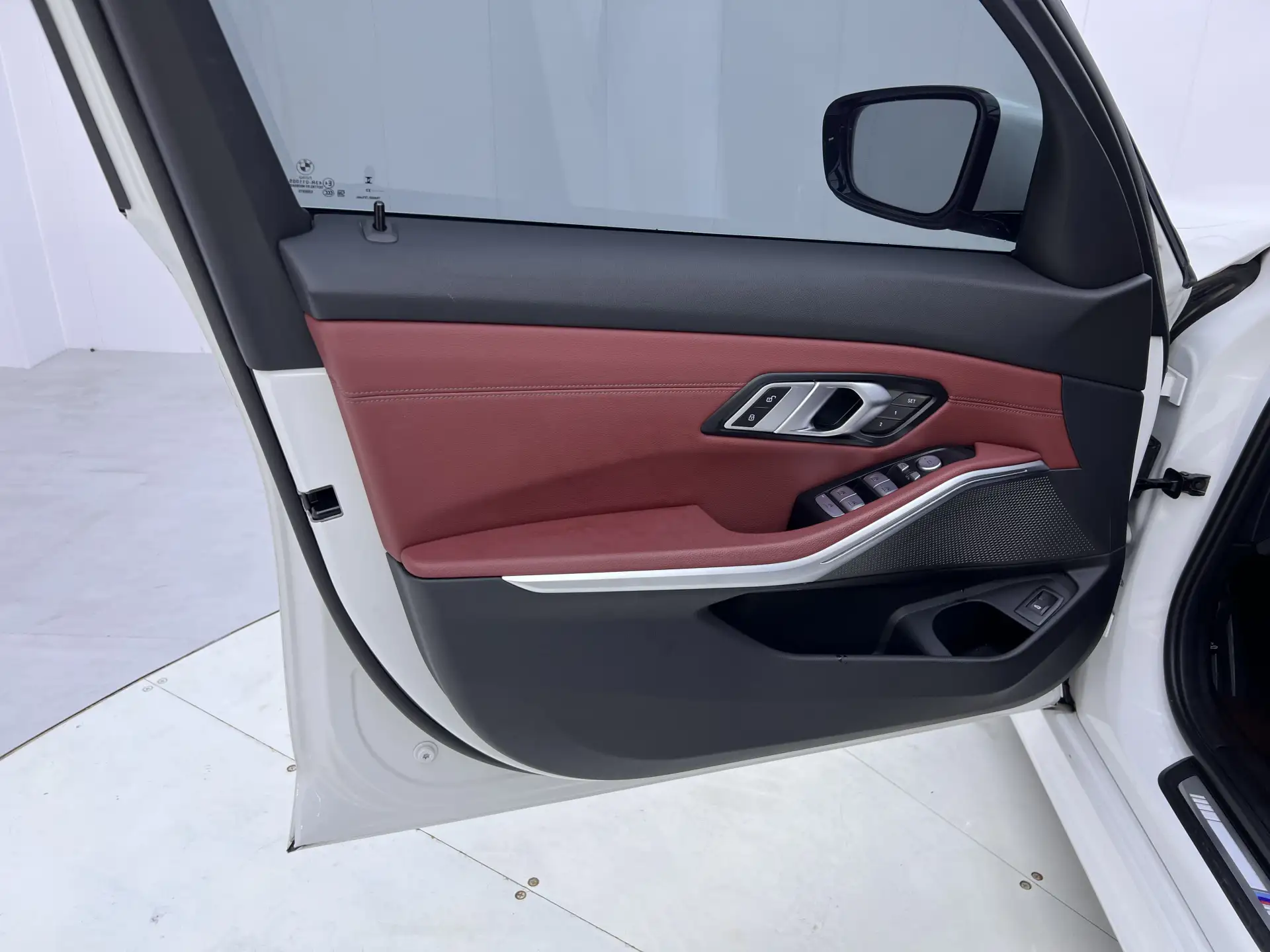 BMW 325i, 2023 17