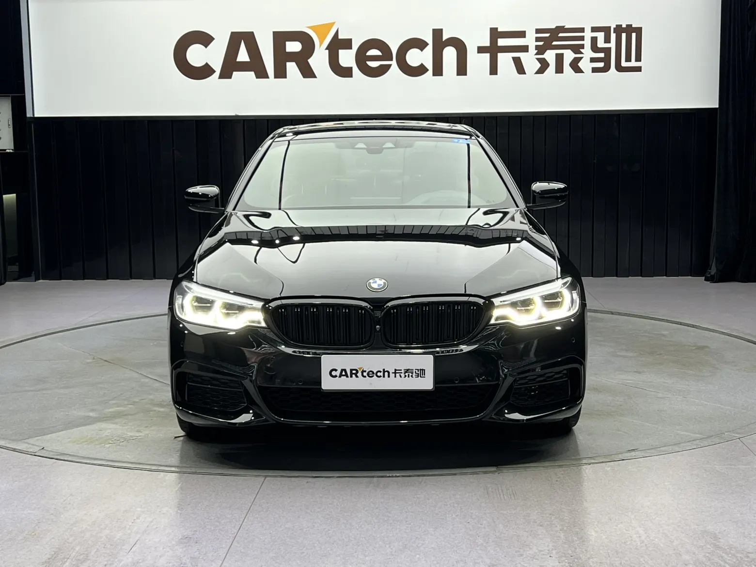 BMW 530Li, 2020 3