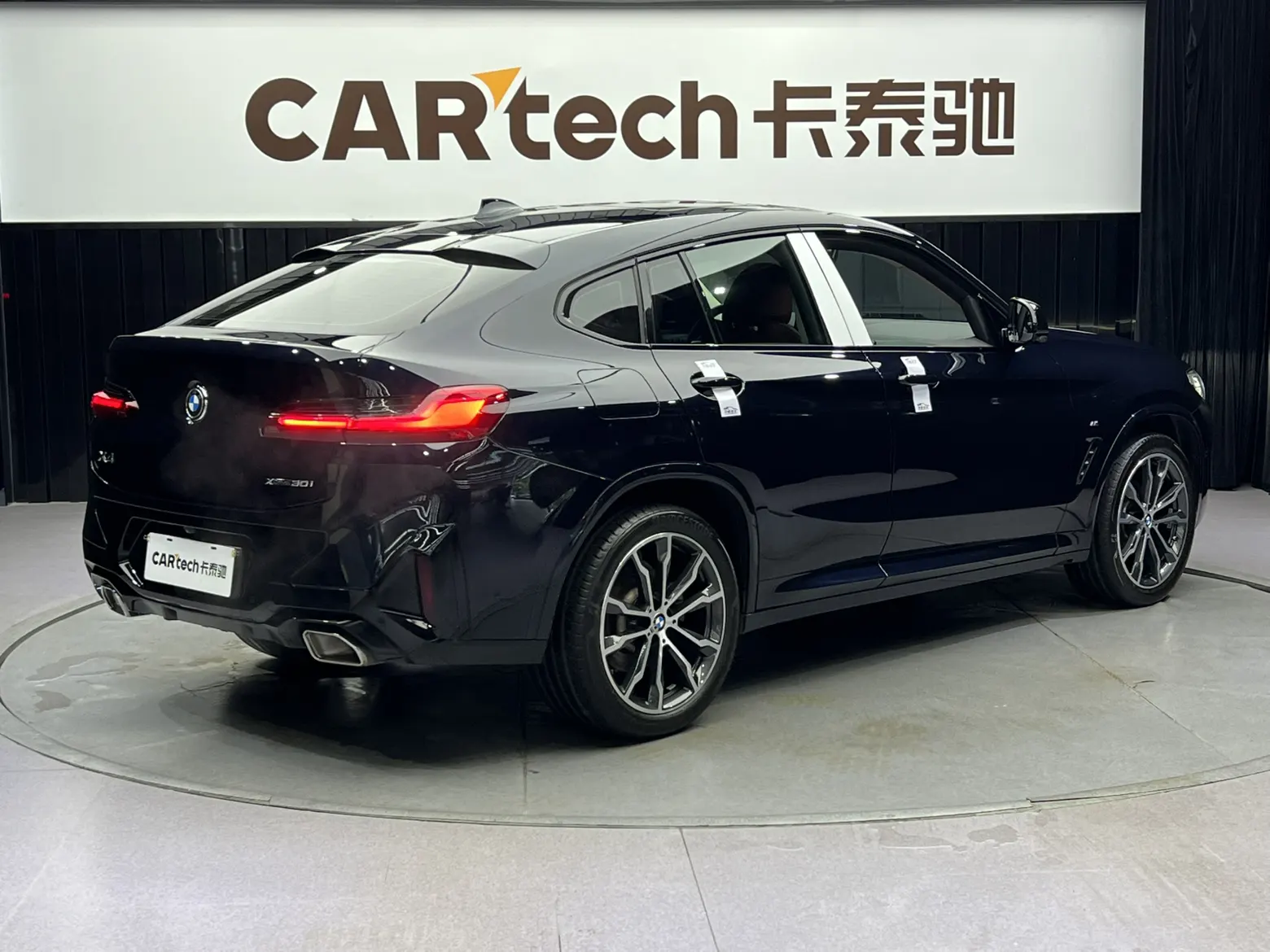 BMW X4, 2023 все фото