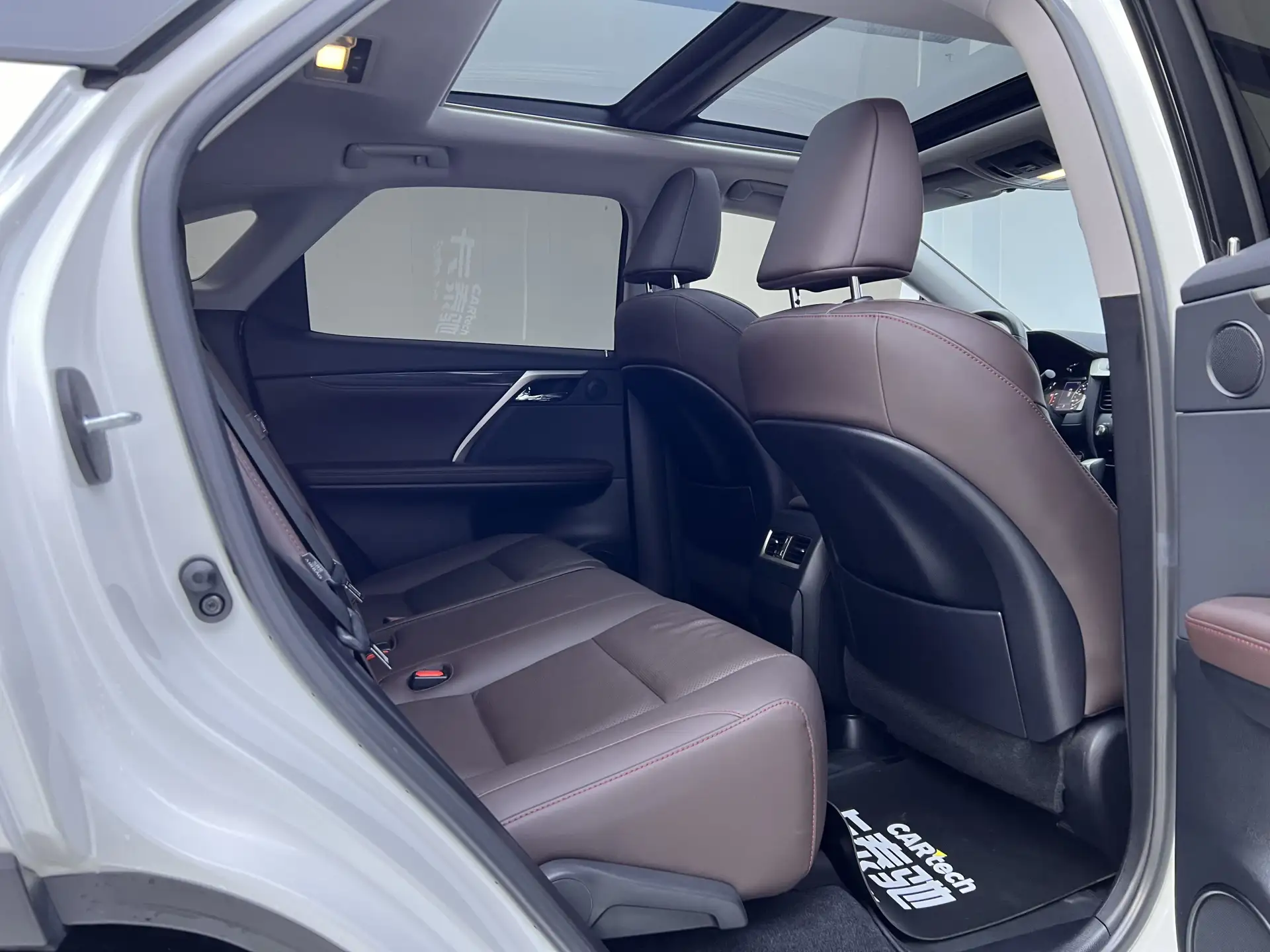 Lexus RX 202, 2022 22