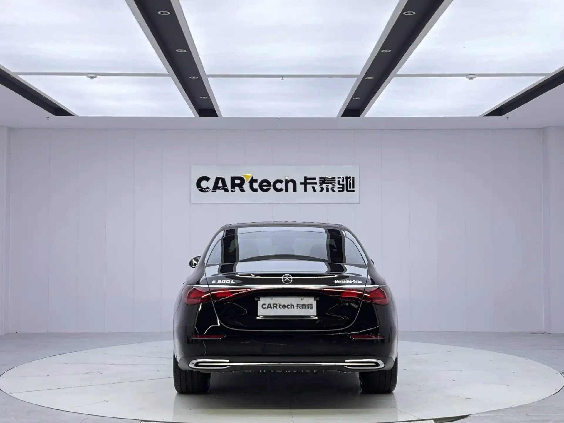Mercedes-Benz E 300 L, 2025 6