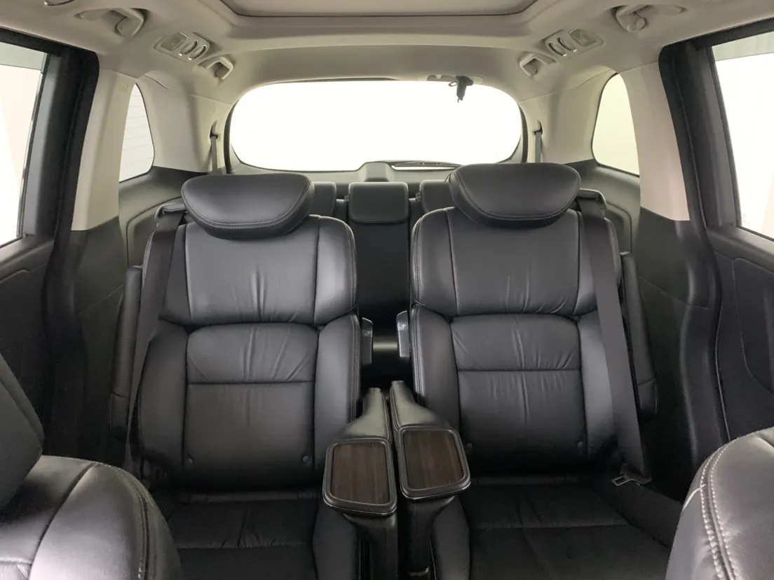 Honda Elysion, 2018 16