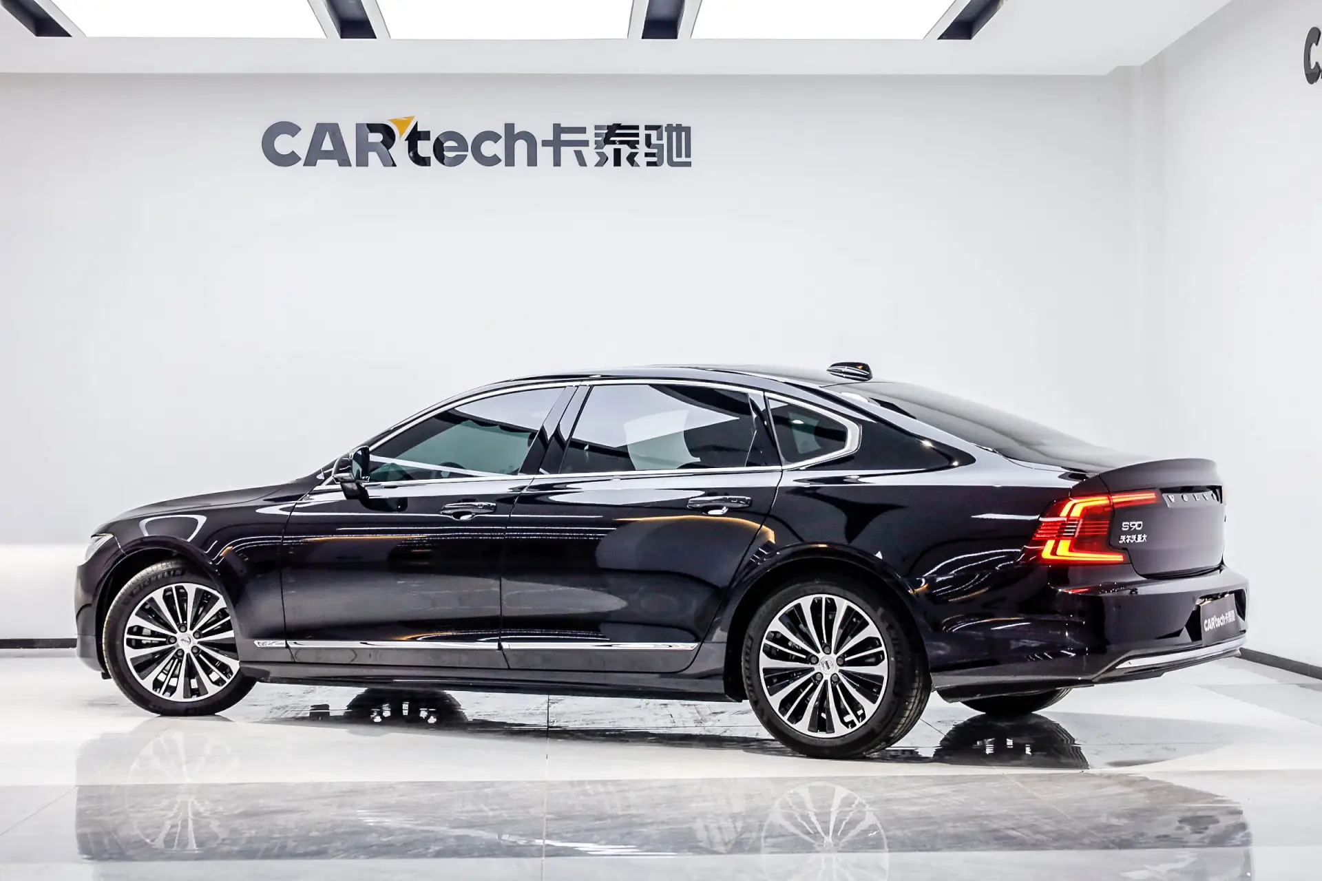 Volvo S90, 2025 4