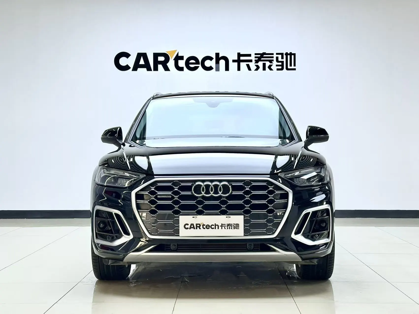 Audi Q5L 40, 2022 2