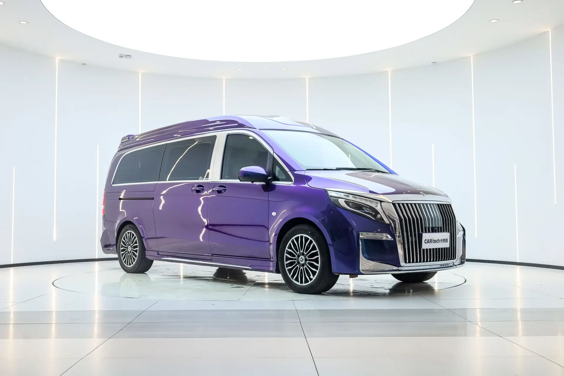 Mercedes-Benz Rhine Traveller, 2021 2