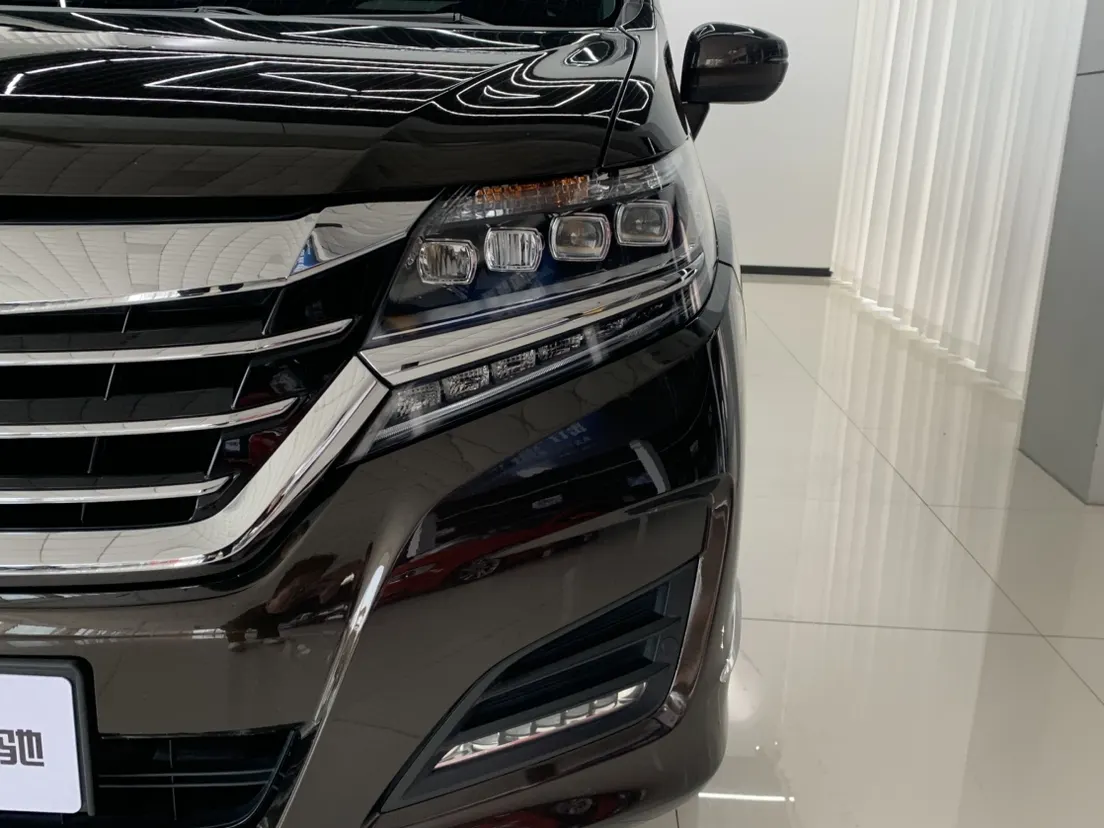 Honda Elysion, 2018 8