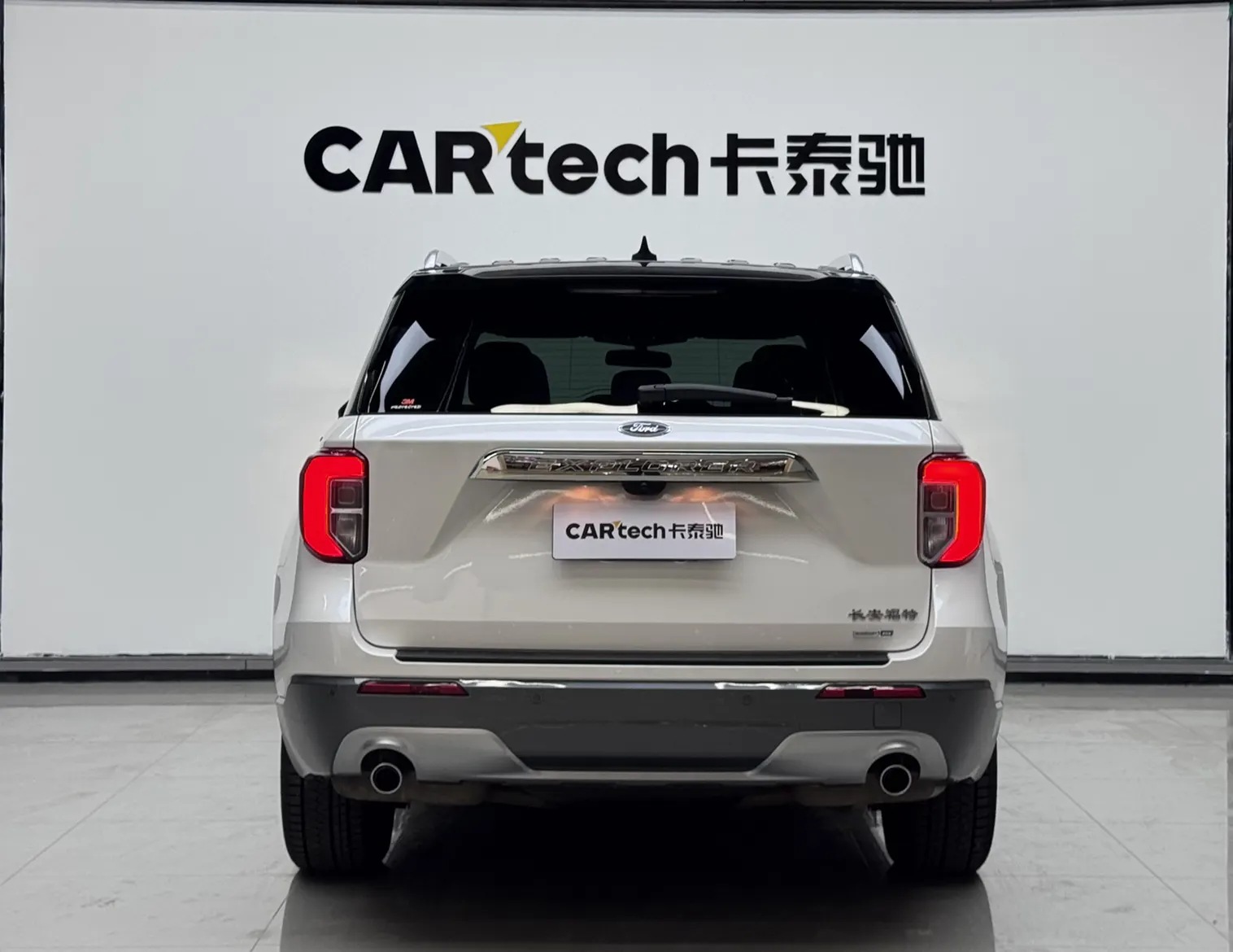 Ford Explorer, 2021 4