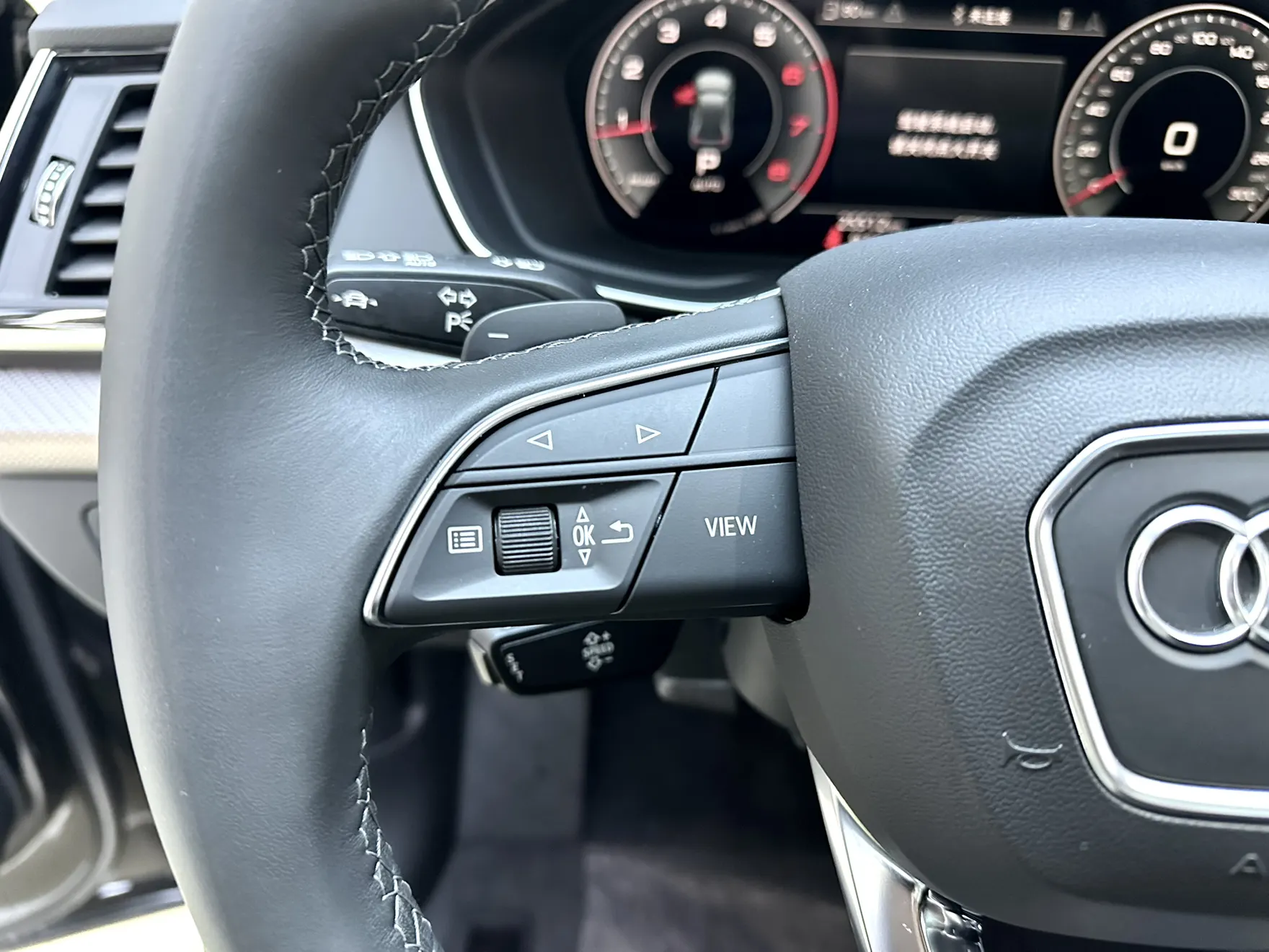 Audi Q5L 40, 2022 16