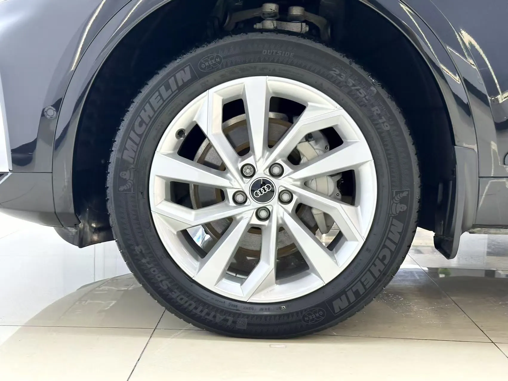 Audi Q5L 40, 2022 8