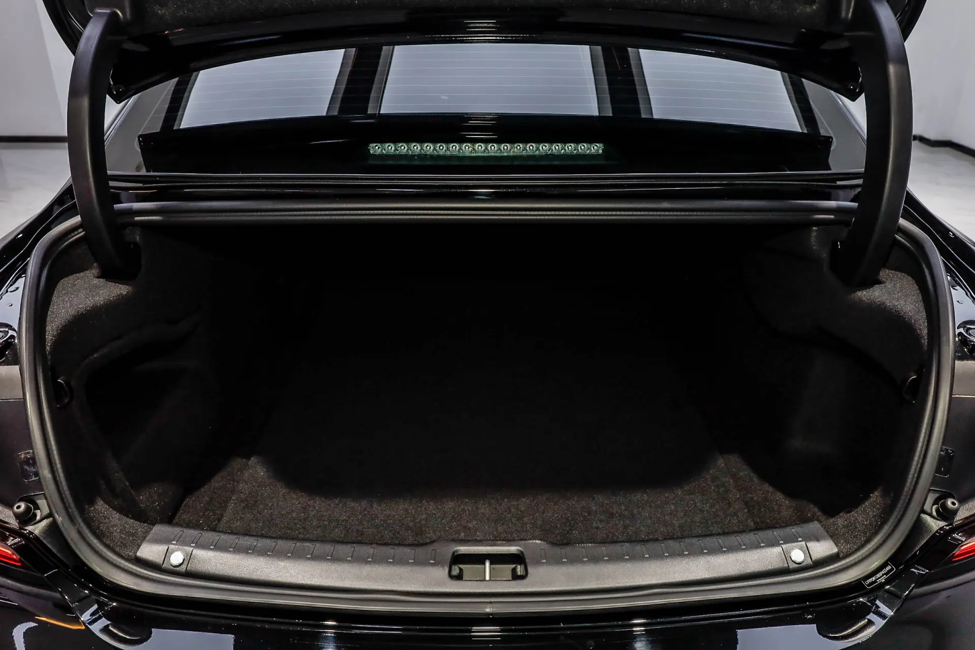 Volvo S90, 2025 10