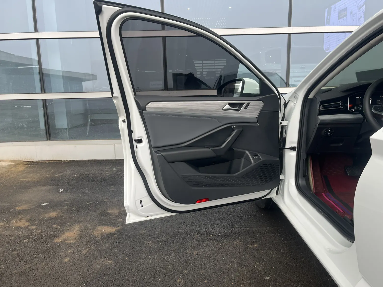 Volkswagen Sagitar, 2024 12