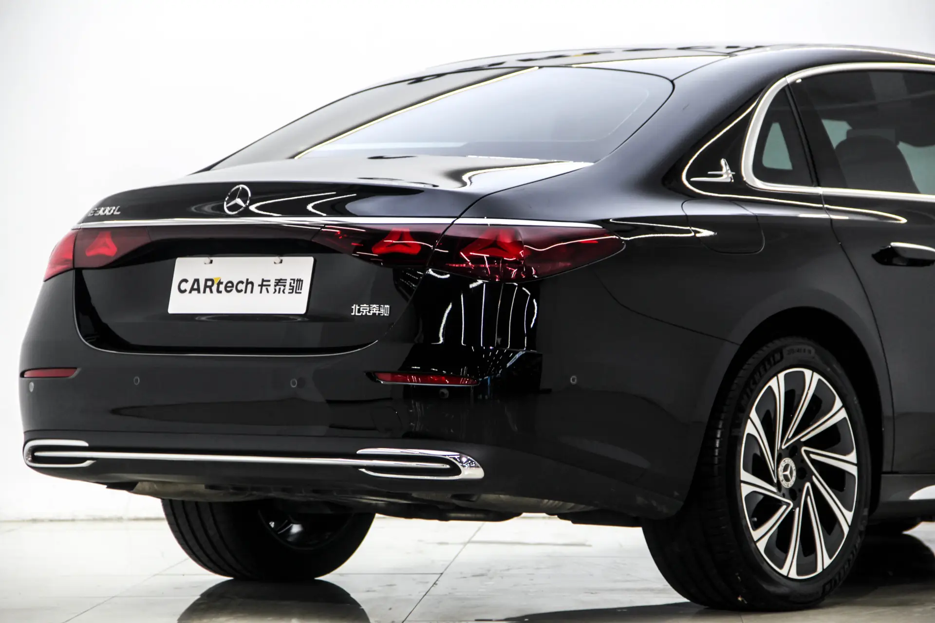 Mercedes-Benz E 300 L, 2025 8