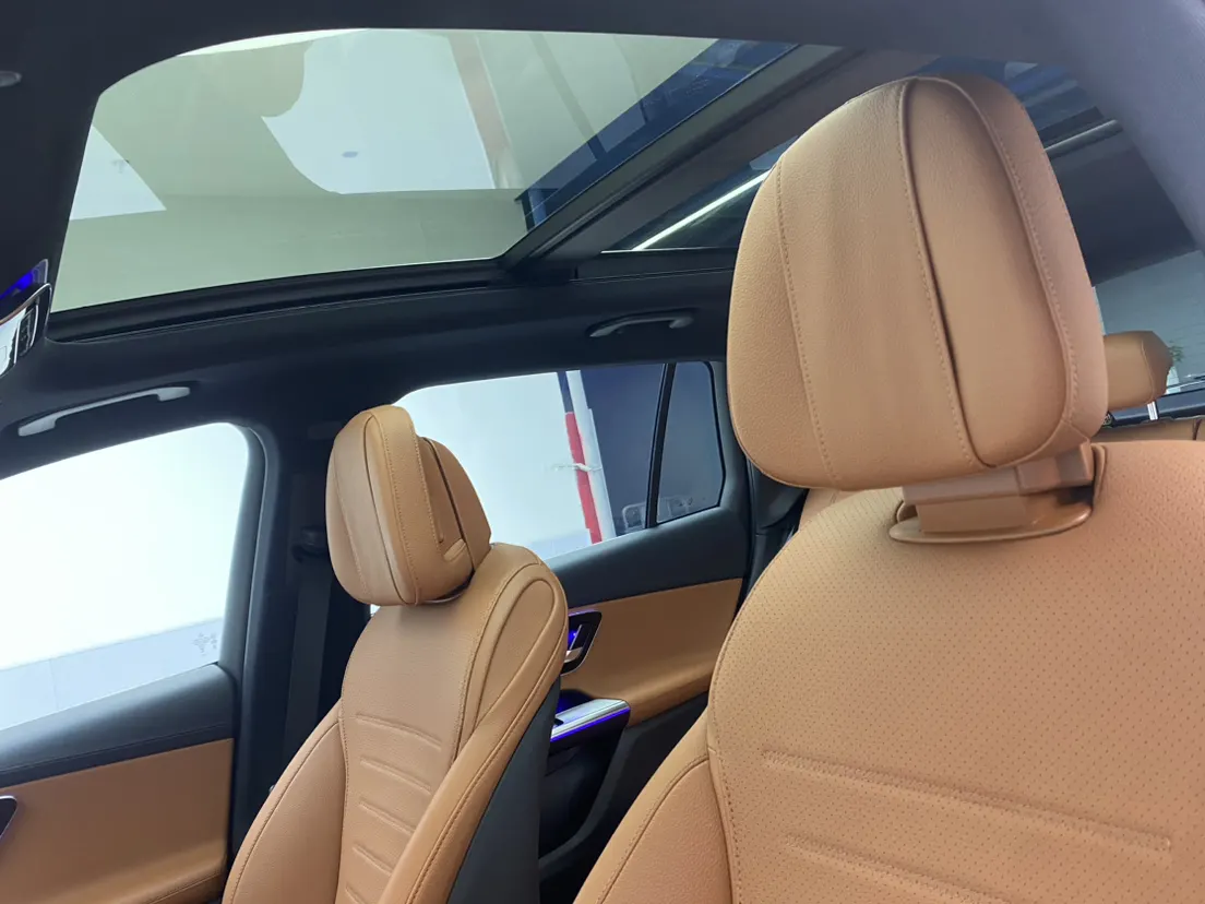 Mercedes-Benz GLC 300 L, 2023 26