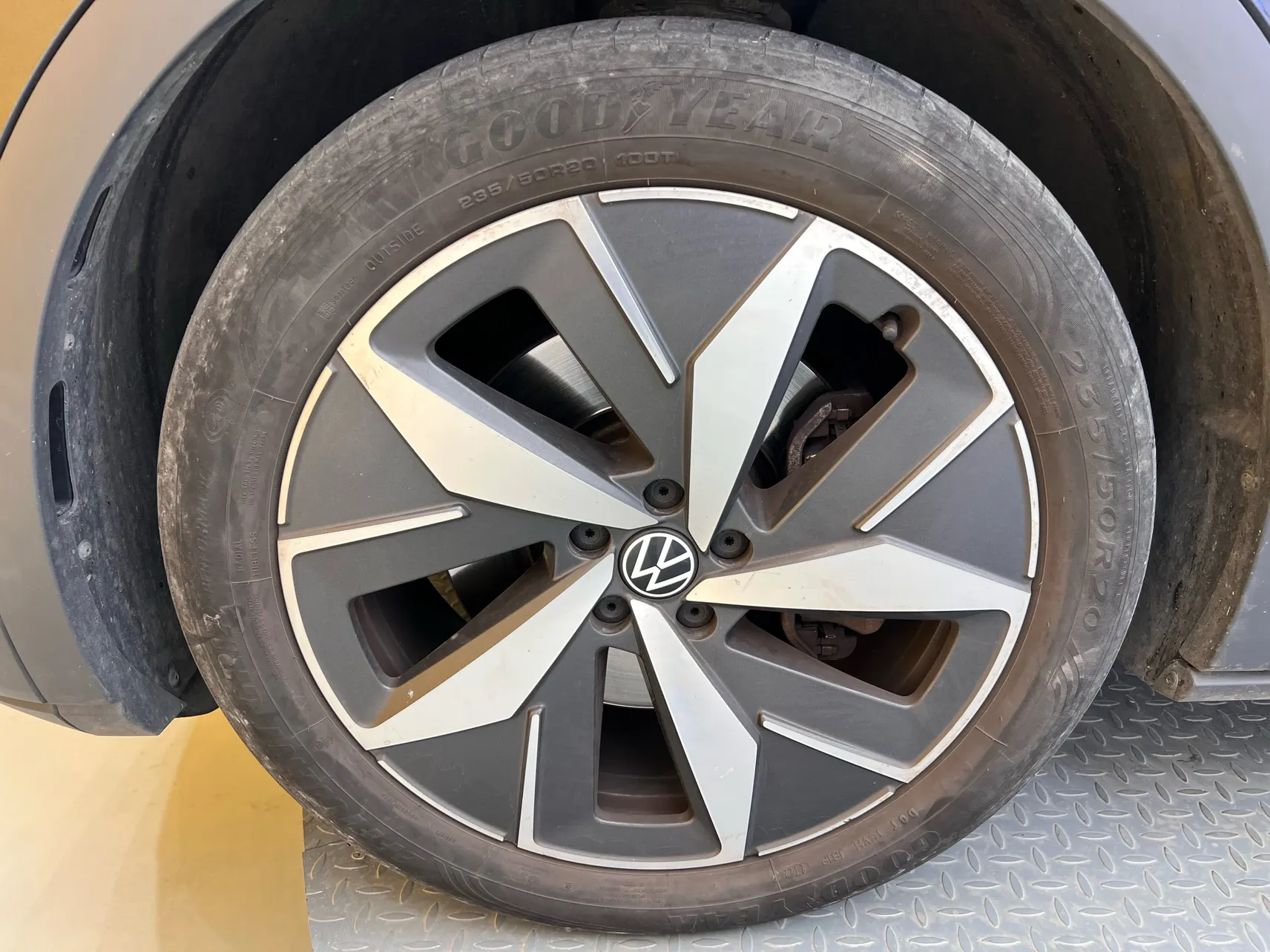 Volkswagen ID.4, 2022 10