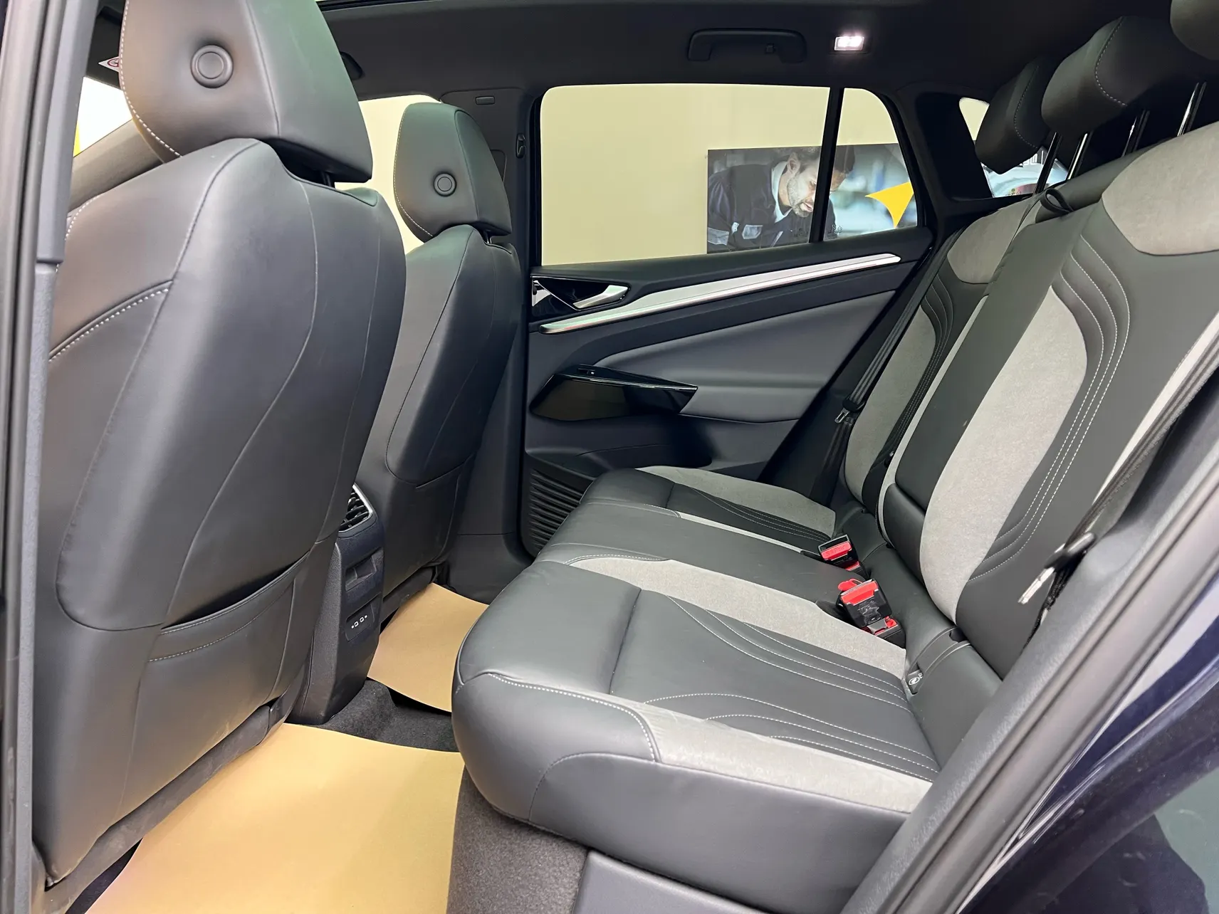 Volkswagen ID.4, 2022 31