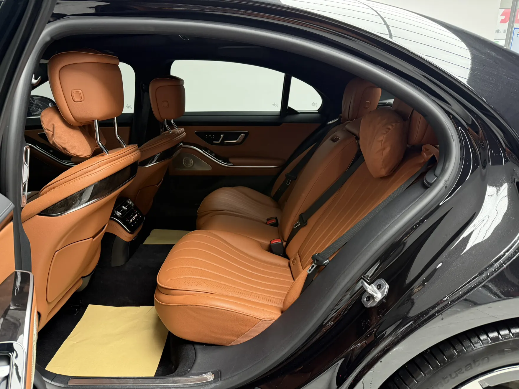 Mercedes-Benz S 400 L, 2023 13