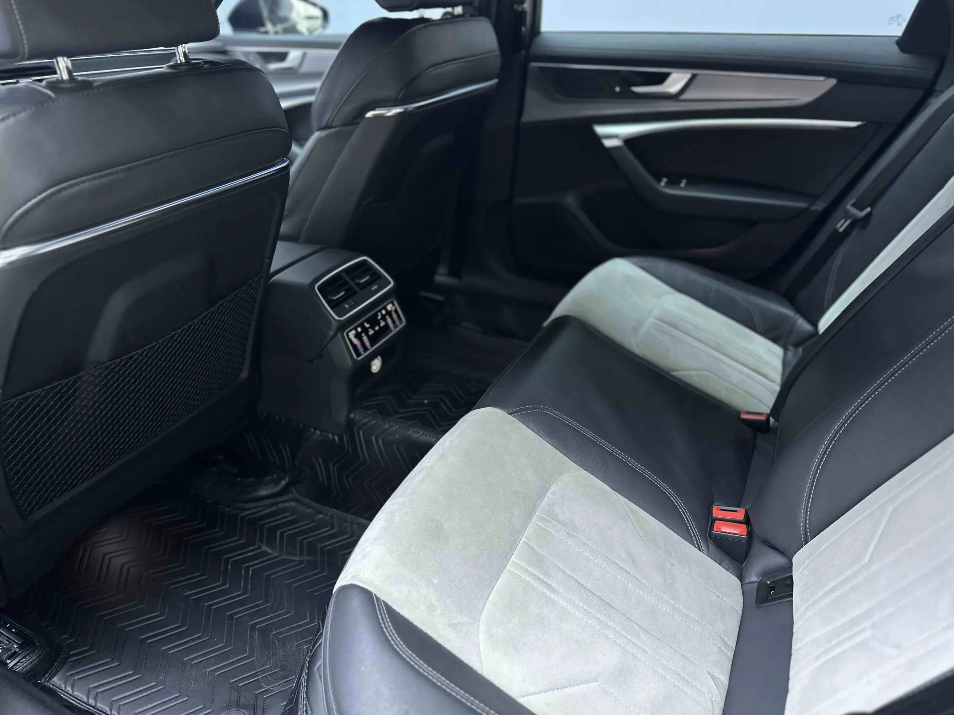 Audi A6L 40 TFSI, 2022 9