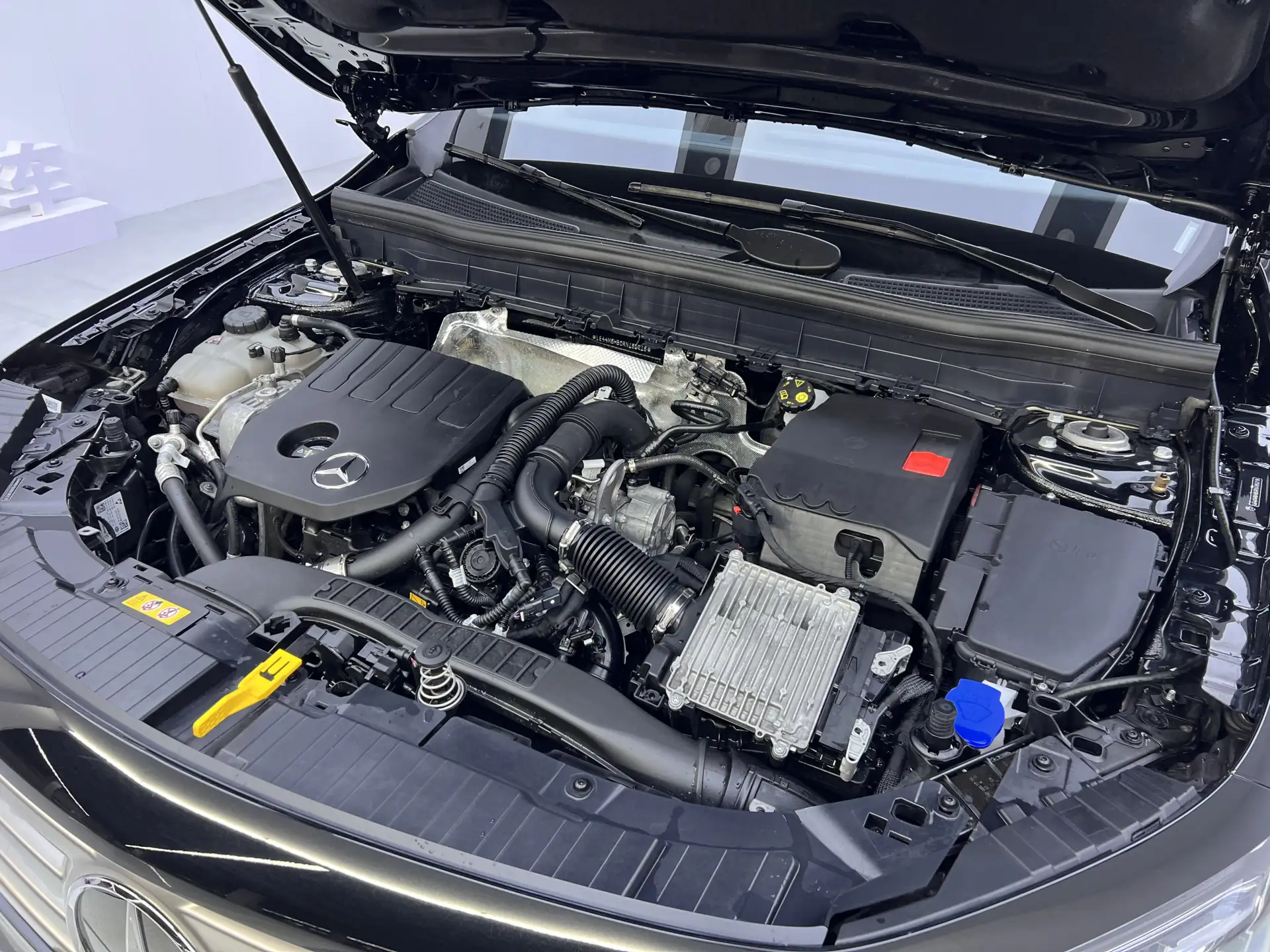 Mercedes-Benz GLB, 2024 12