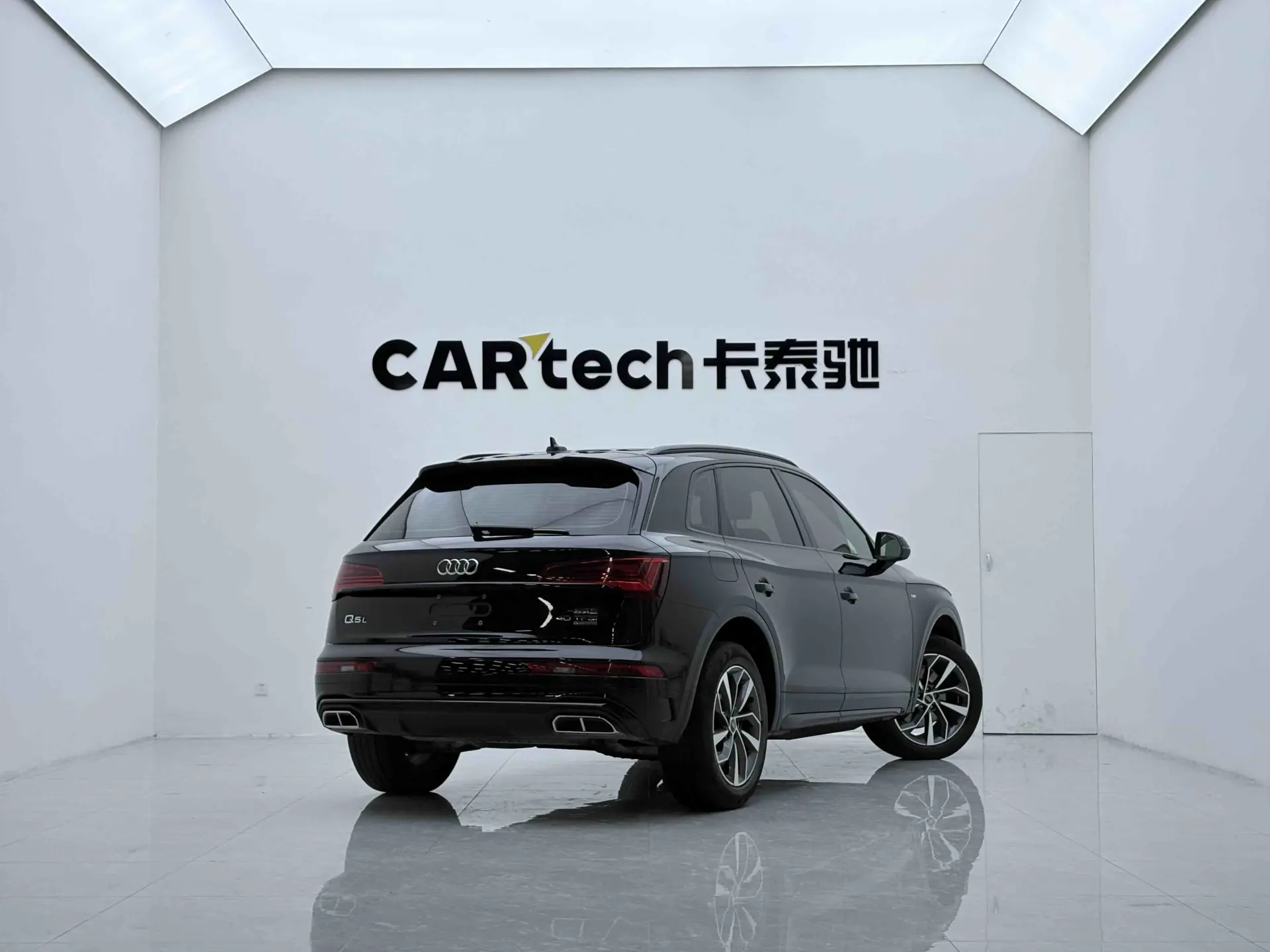 Audi Q5L 40 TFSI, 2024 4