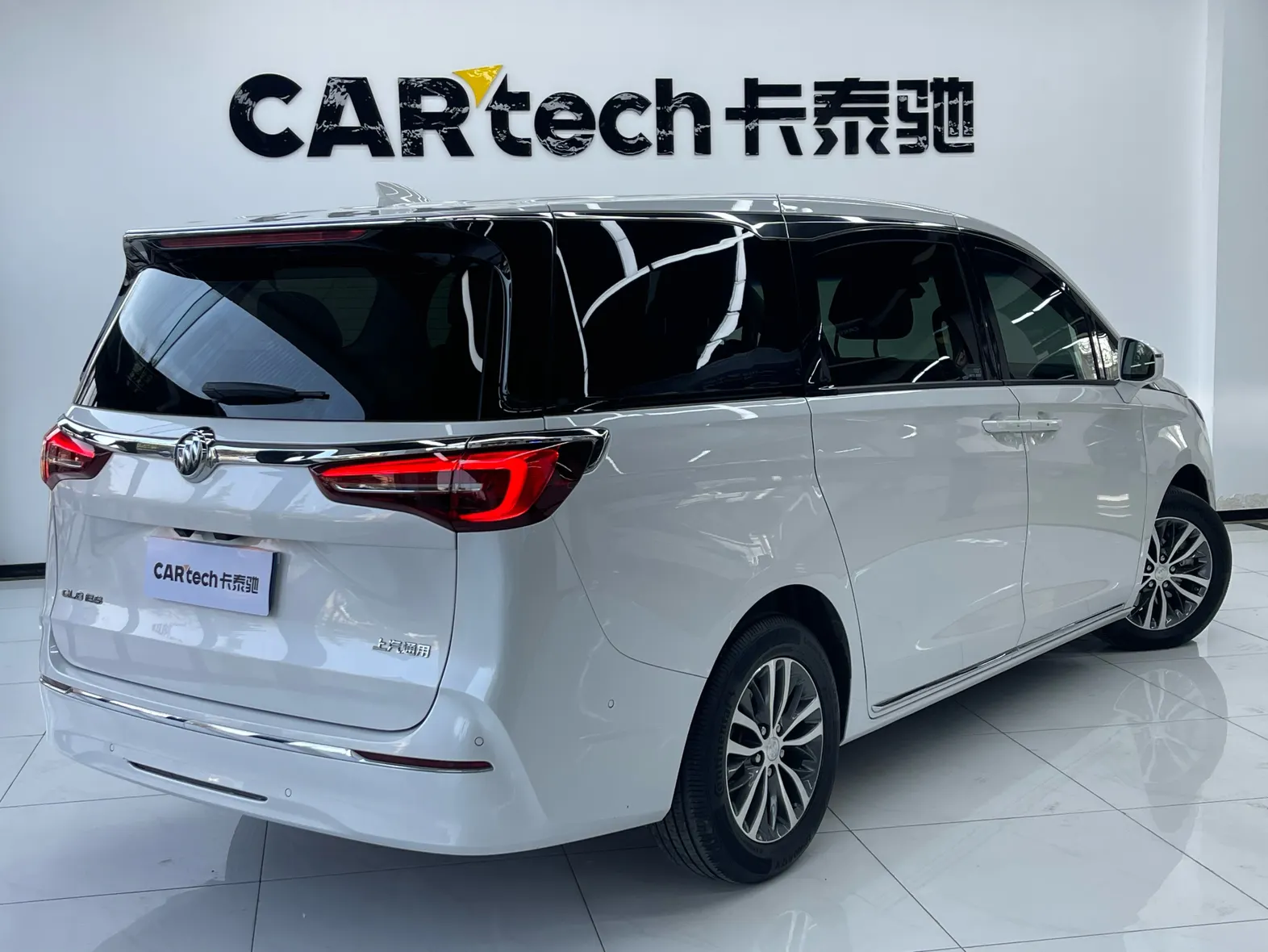 Buick GL8, 2023 4