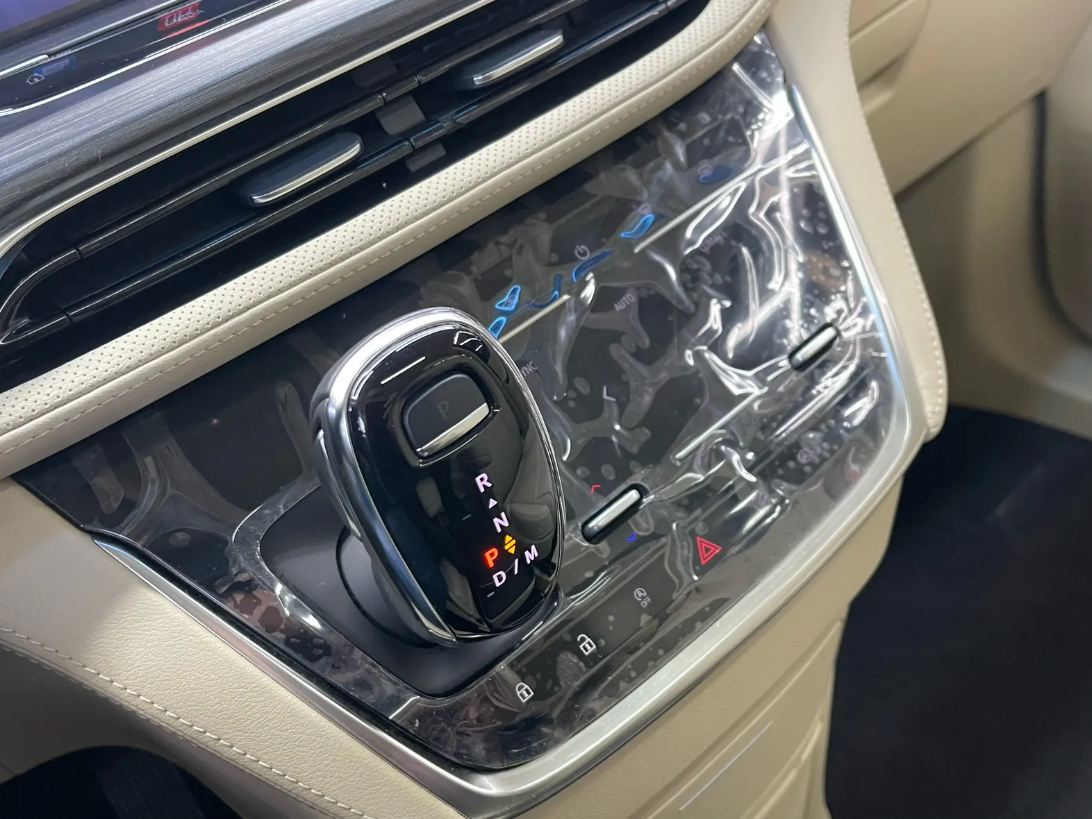 Buick GL8, 2023 16
