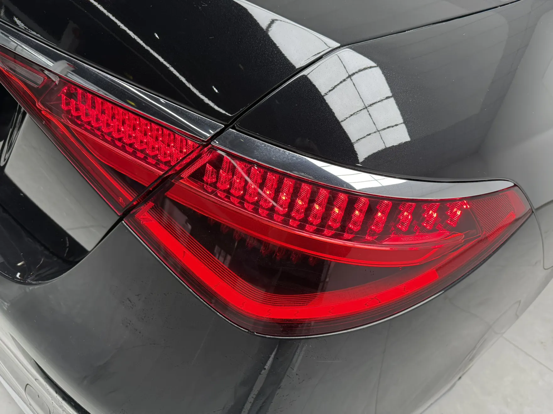Mercedes-Benz S 400 L, 2023 6