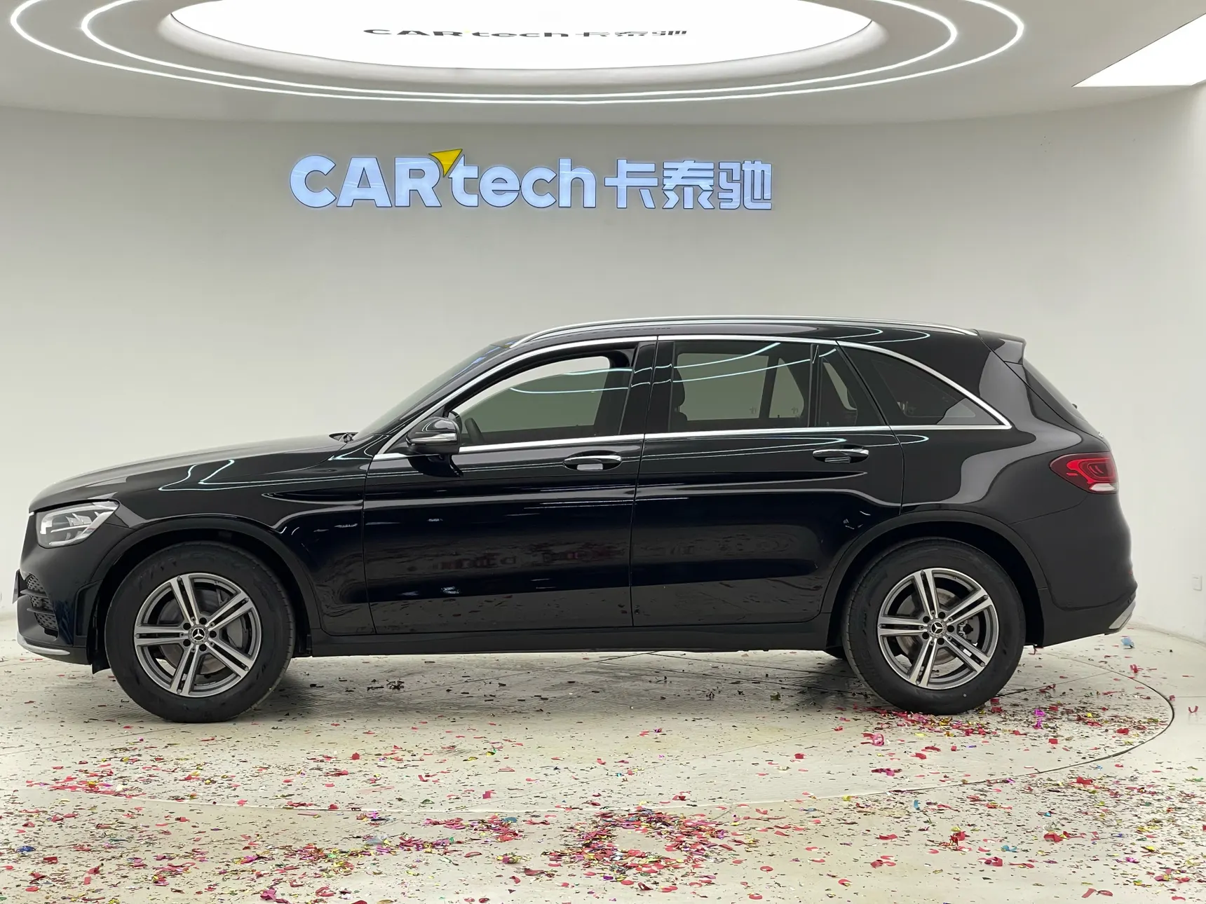 Mercedes-Benz GLC 260 L, 2020 8
