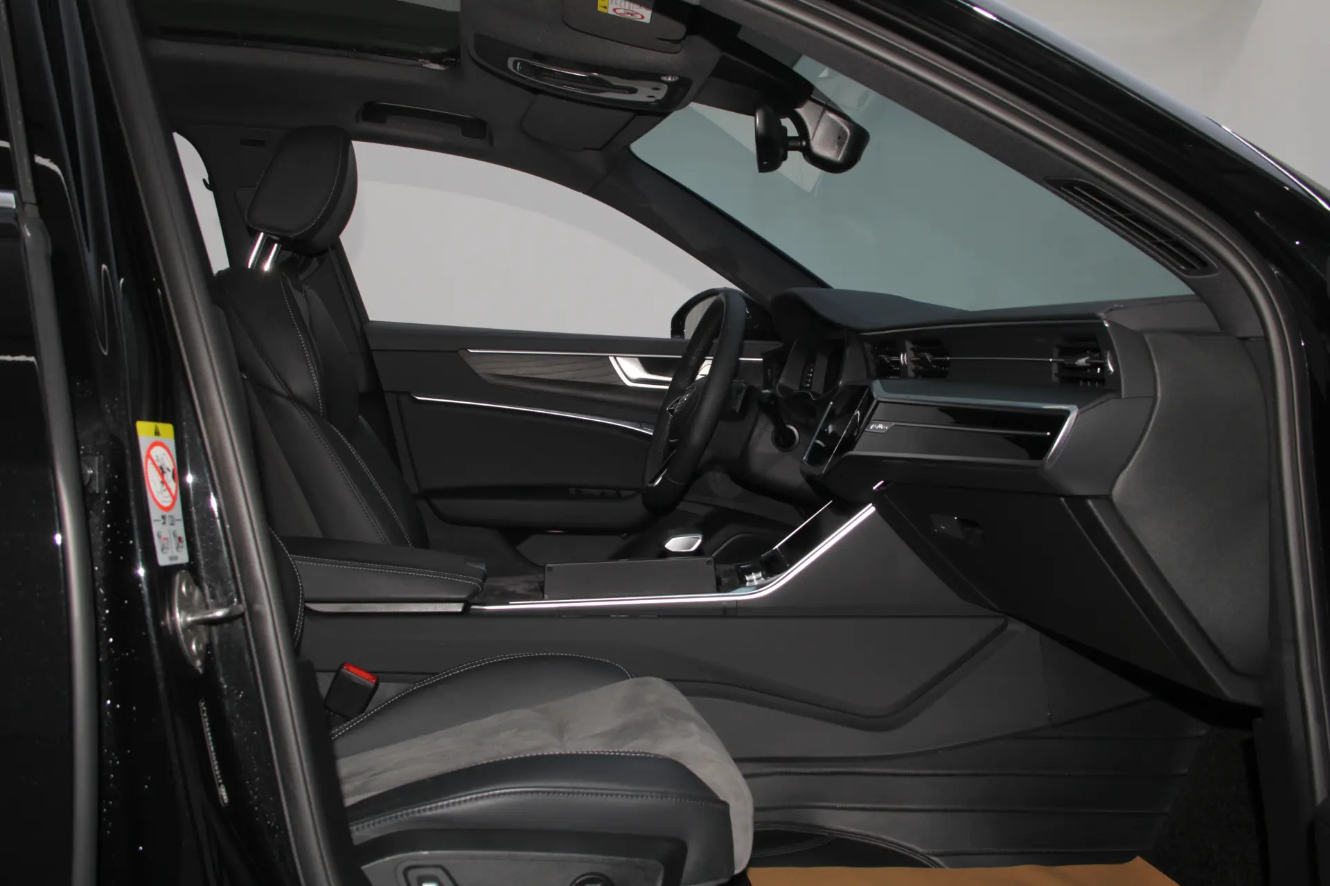 Audi A6L 45 TFSI, 2024 18