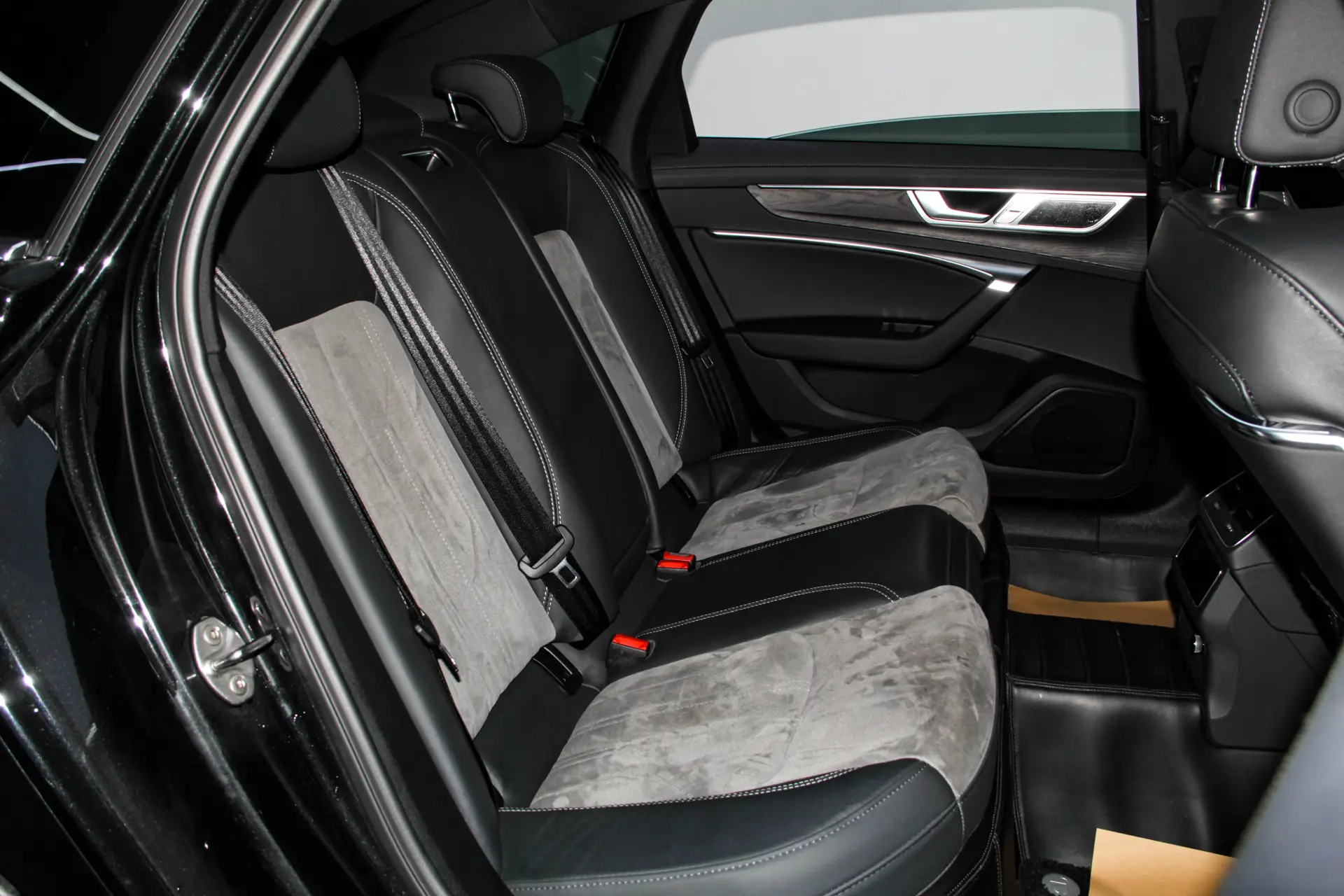 Audi A6L 45 TFSI, 2024 29