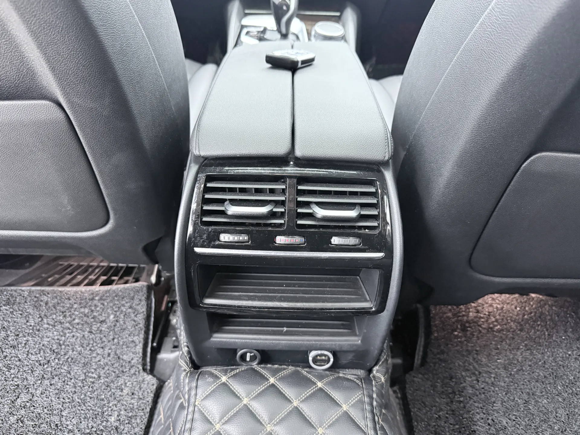 BMW 525Li, 2018 14