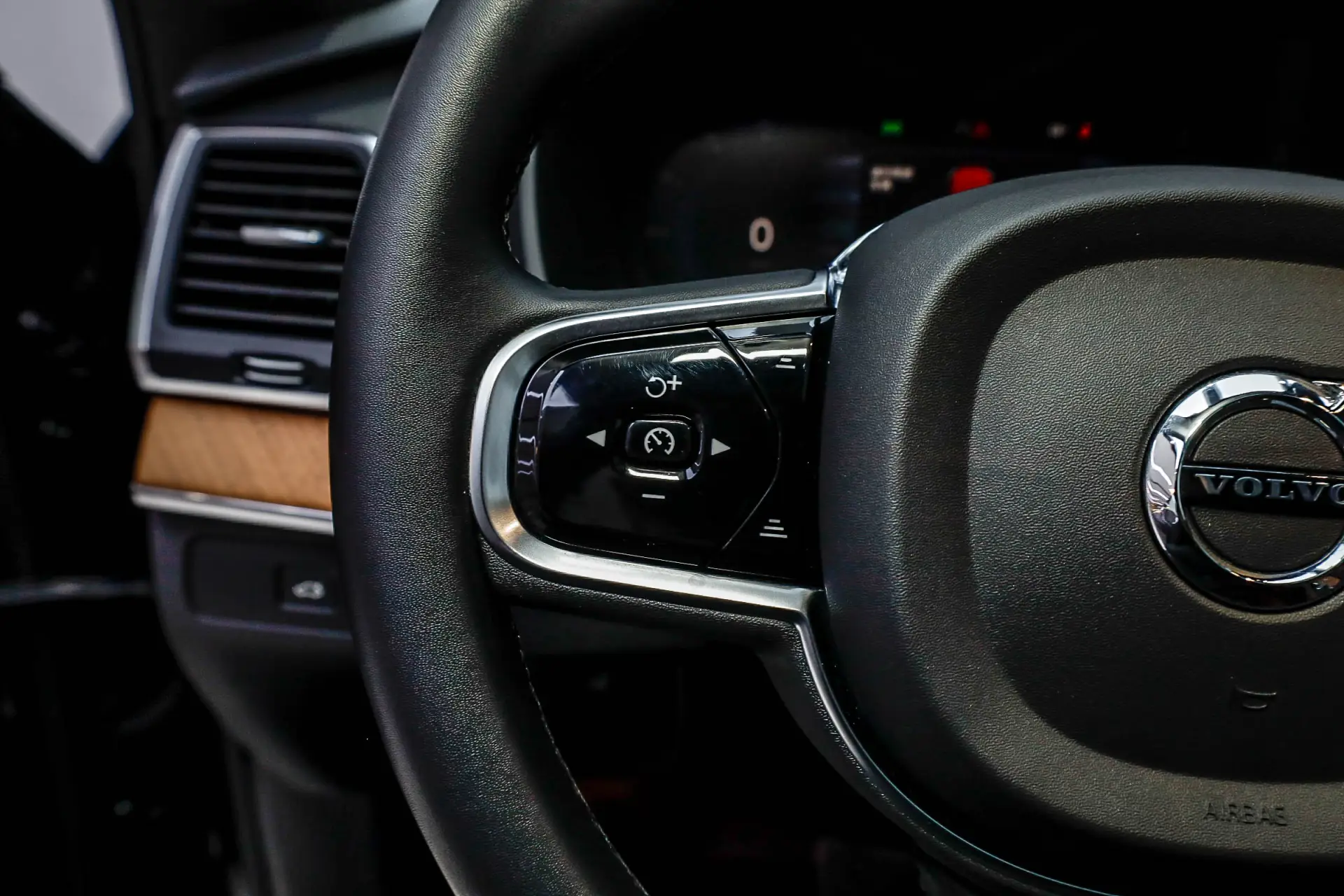 Volvo XC90, 2023 26