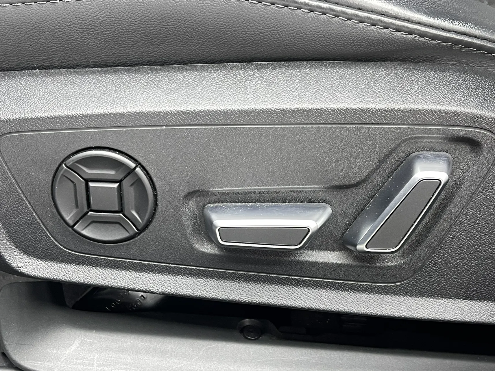 Audi A6L 45 TFSI, 2023 11