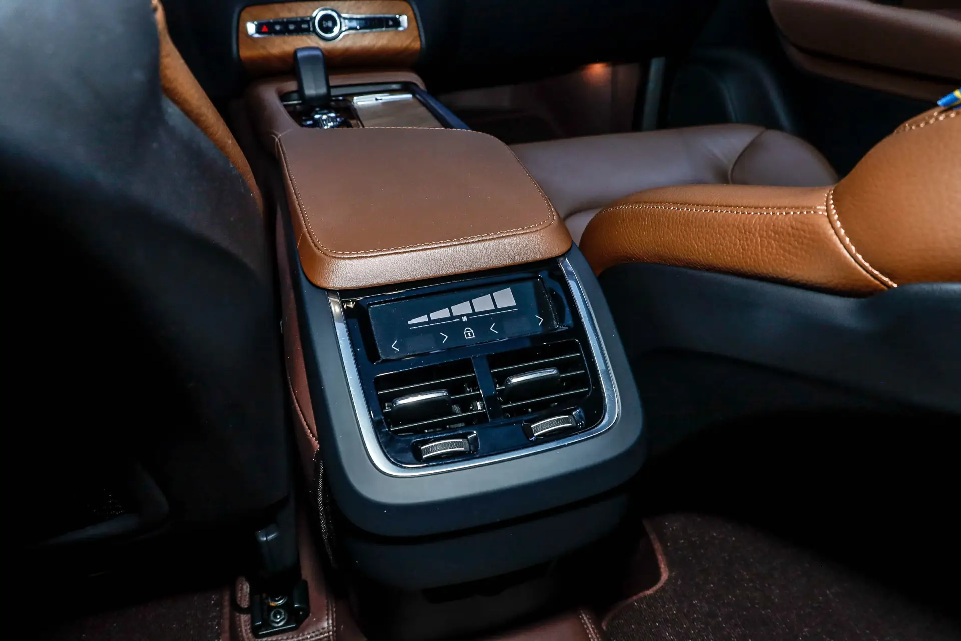 Volvo XC90, 2023 21