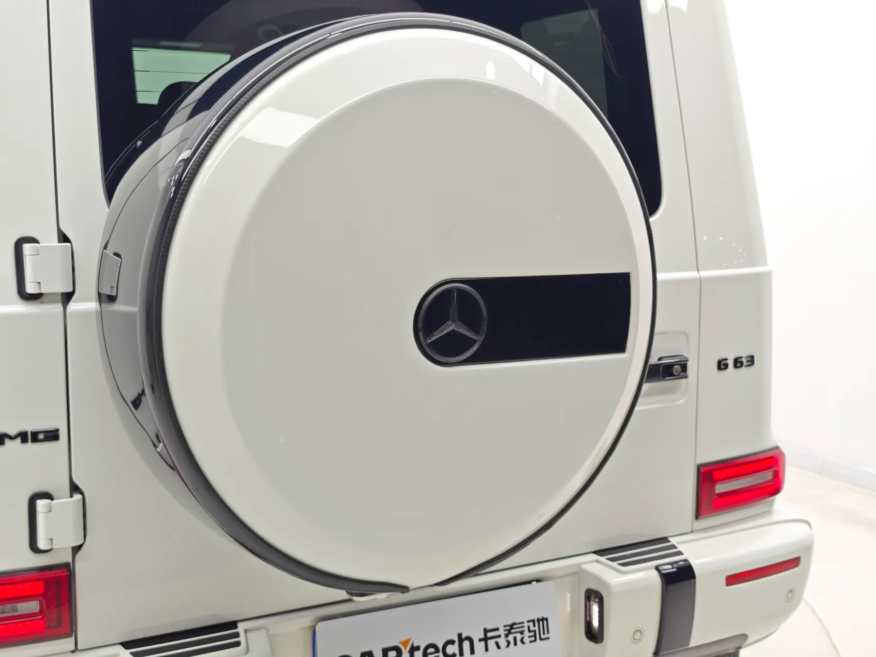 Mercedes-Benz G 500, 2022 12
