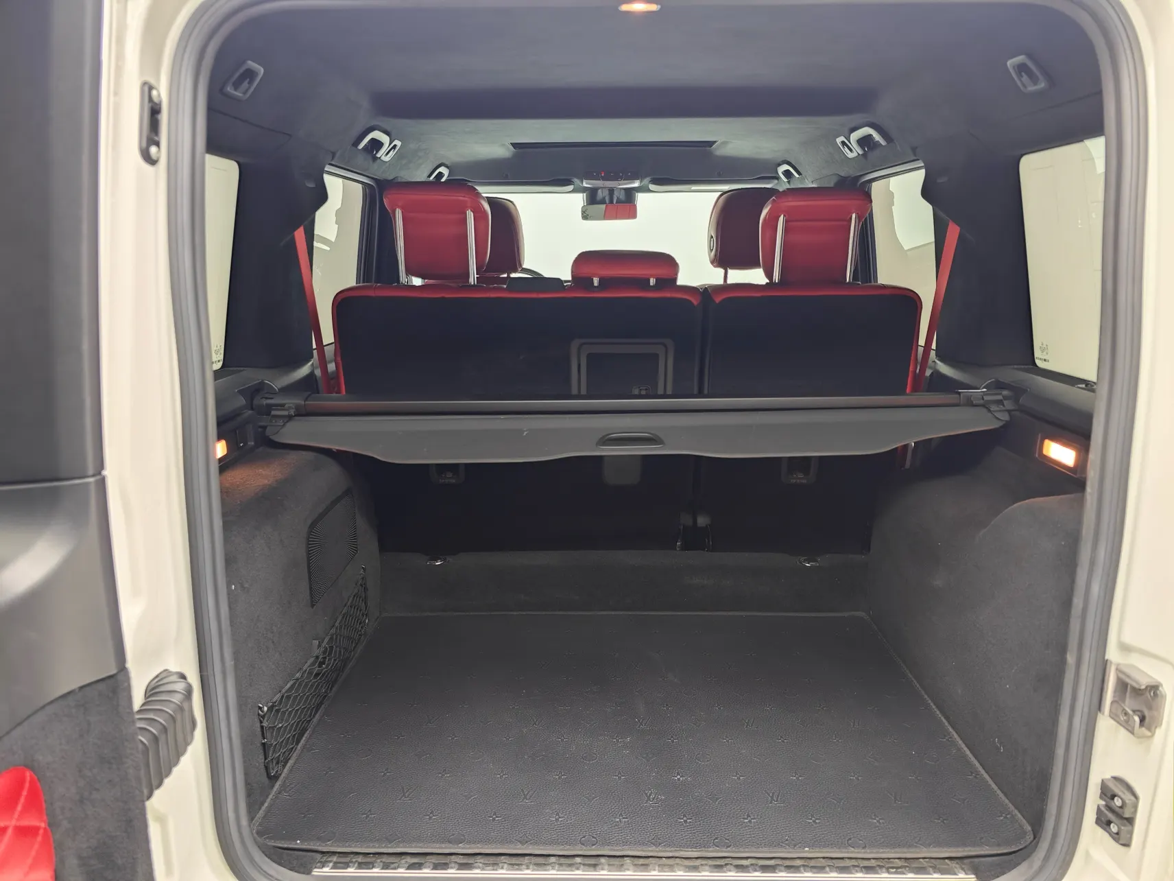 Mercedes-Benz G 500, 2022 11