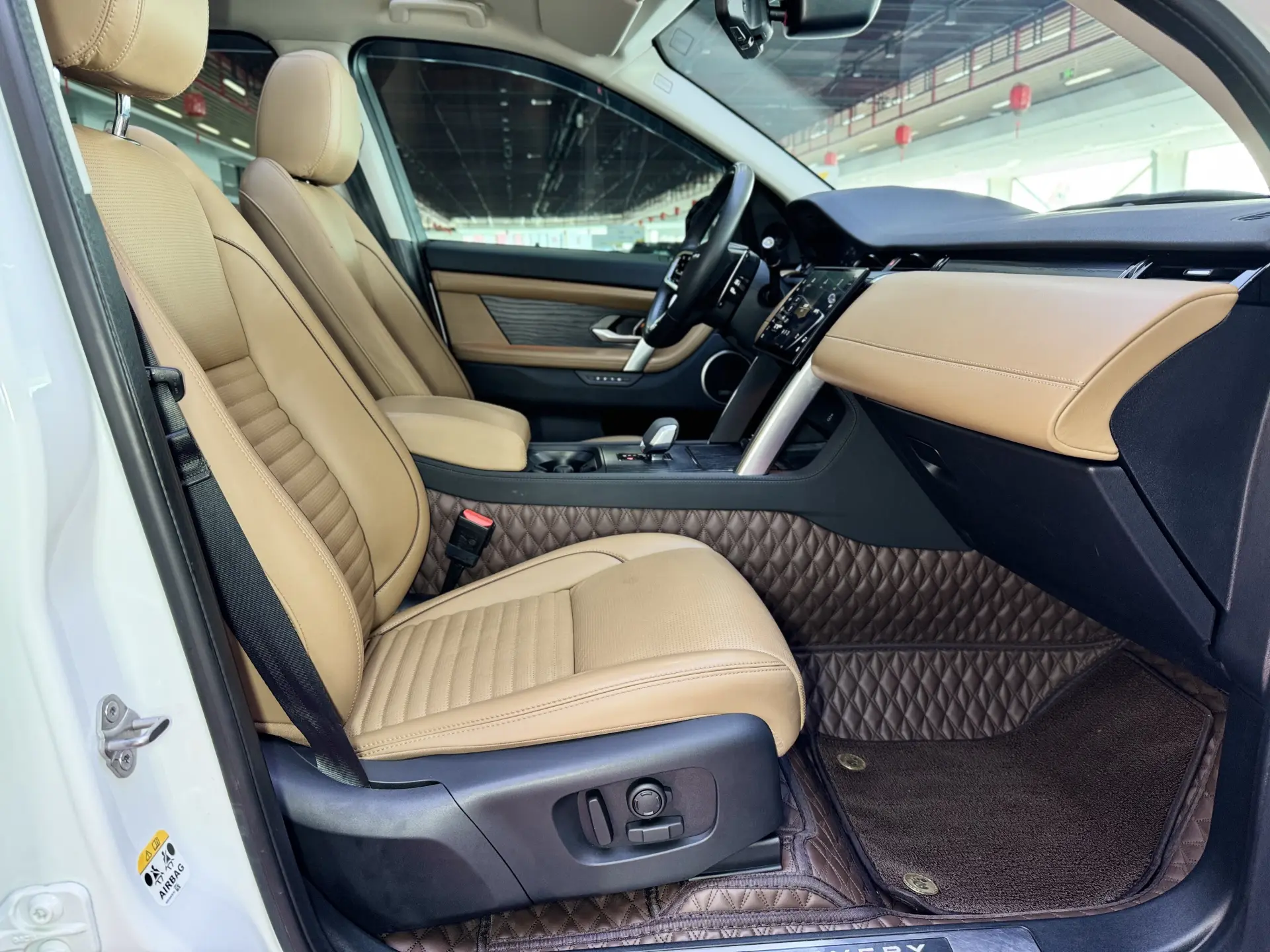 Land Rover Discovery Sport, 2024 18