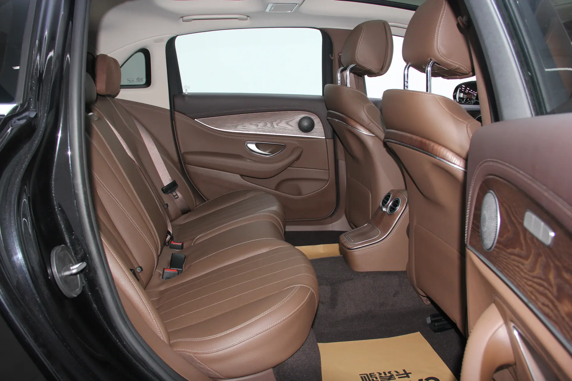 Mercedes-Benz E 300 L, 2023 24