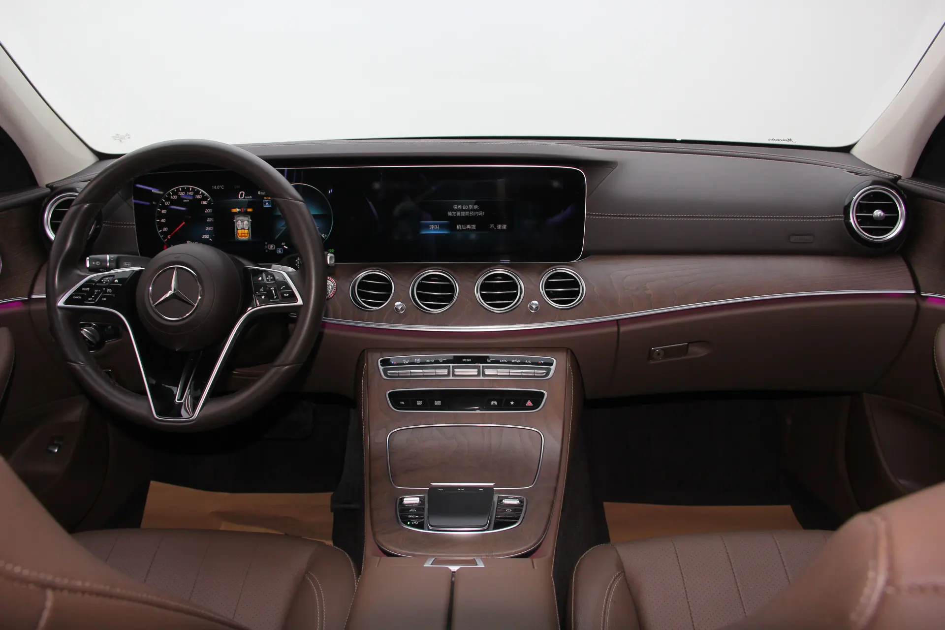 Mercedes-Benz E 300 L, 2023 14