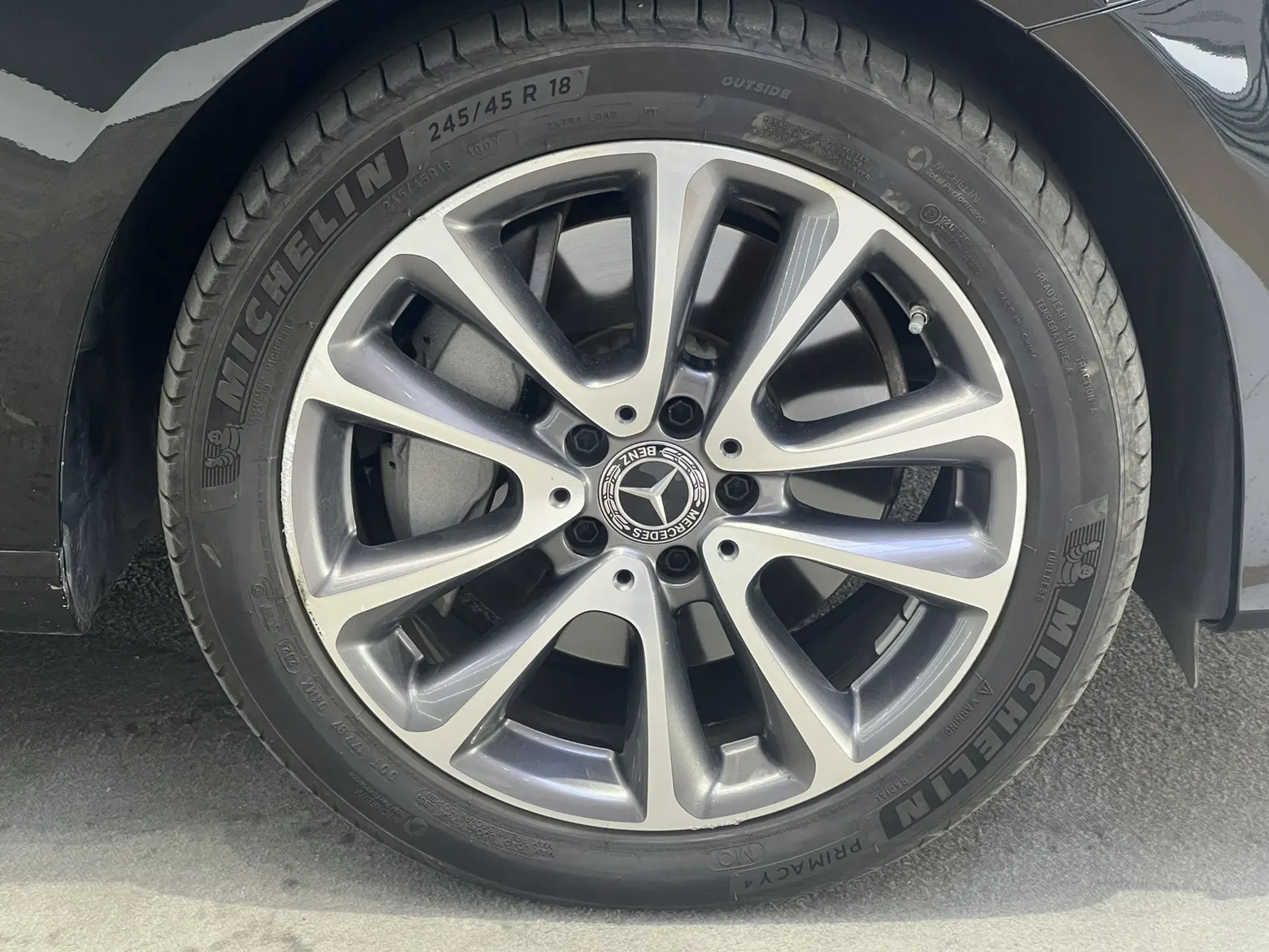 Mercedes-Benz E 300 L, 2019 11
