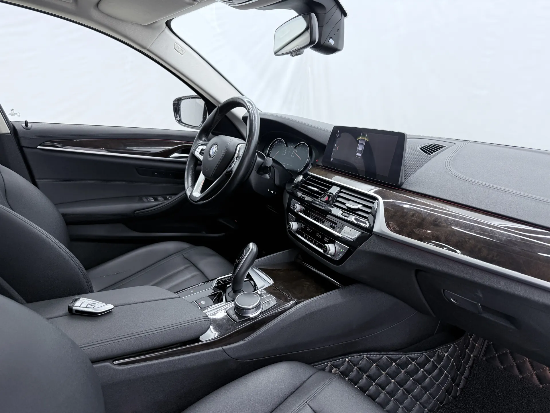 BMW 525Li, 2018 12