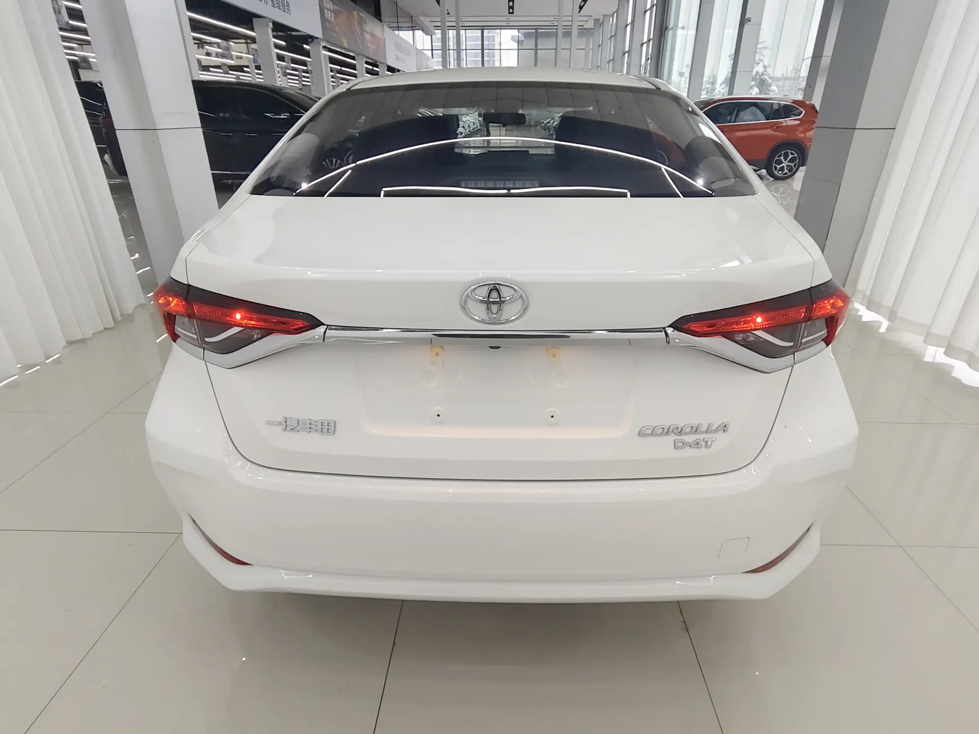 Toyota Corolla, 2025 все фото