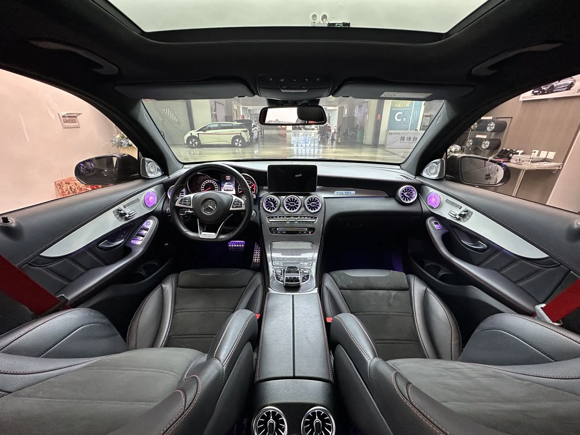 Mercedes-Benz GLC 43 4MATIC, 2019 9