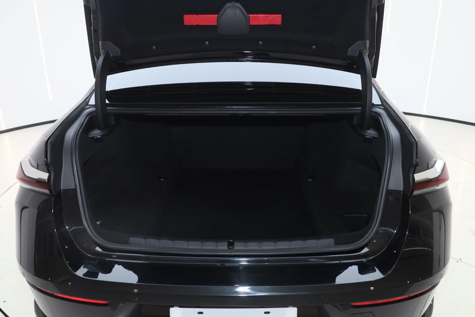BMW 735Li, 2024 13