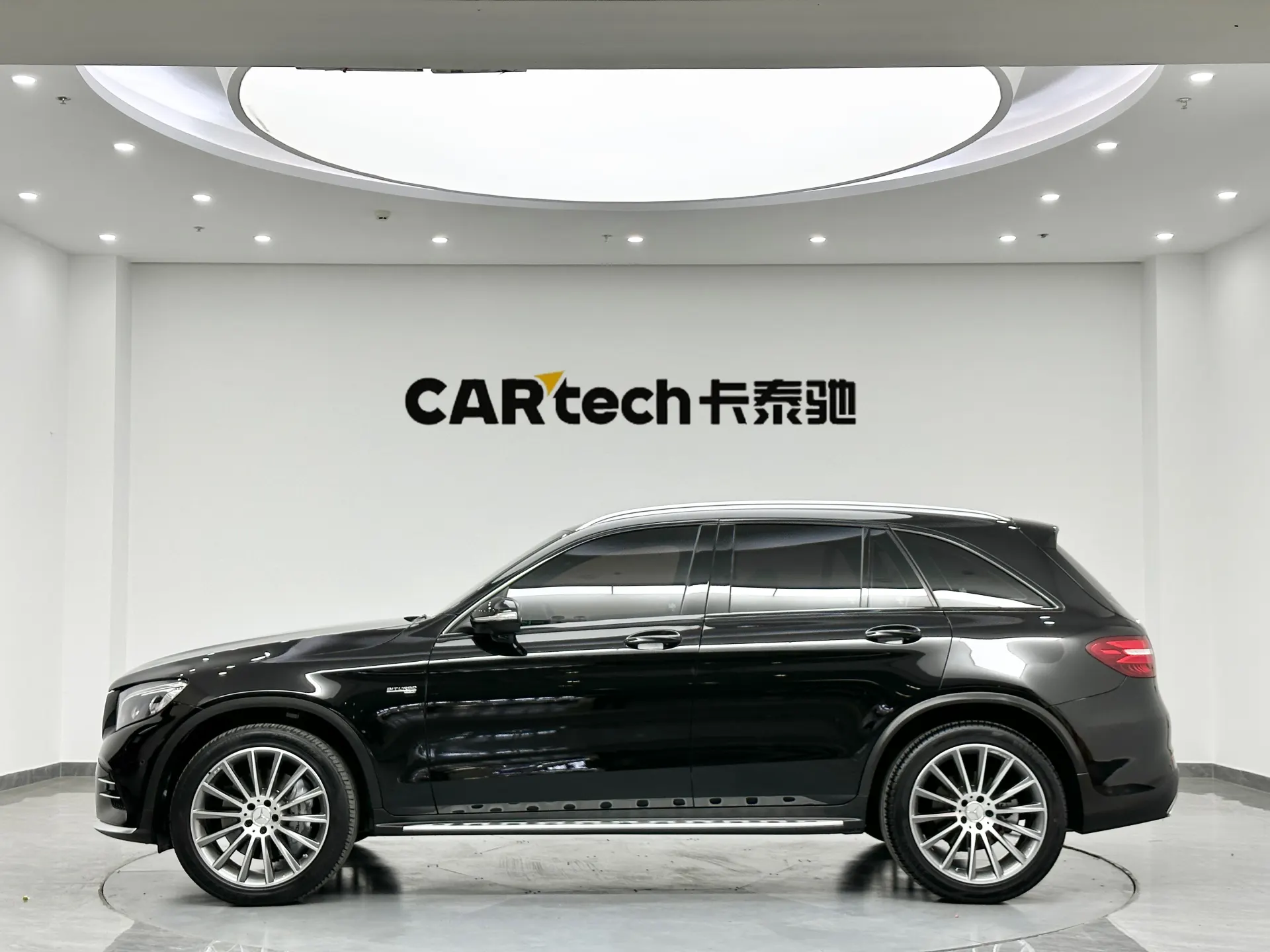 Mercedes-Benz GLC 43 4MATIC, 2019 все фото