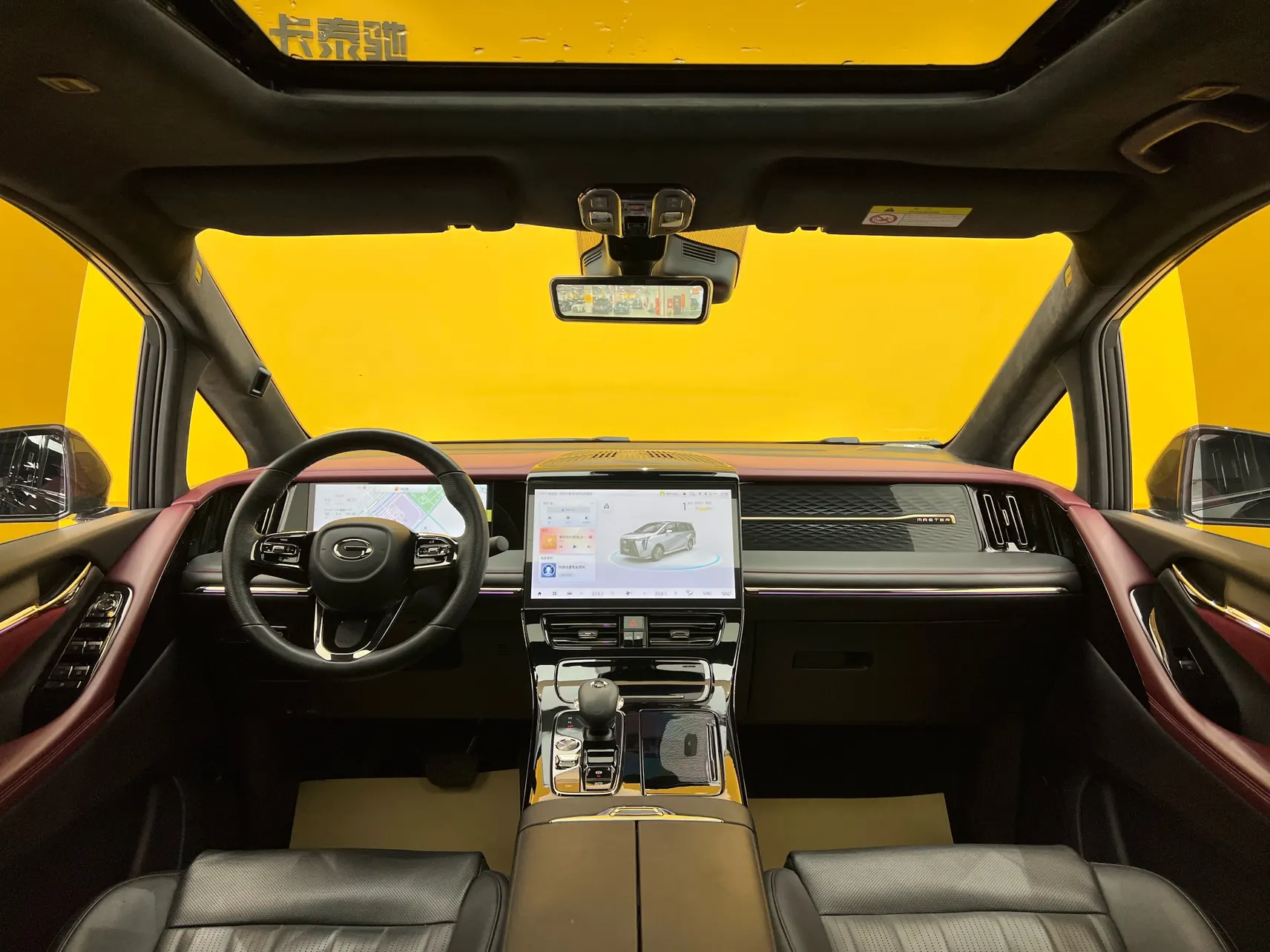 Trumpchi M8, 2023 37