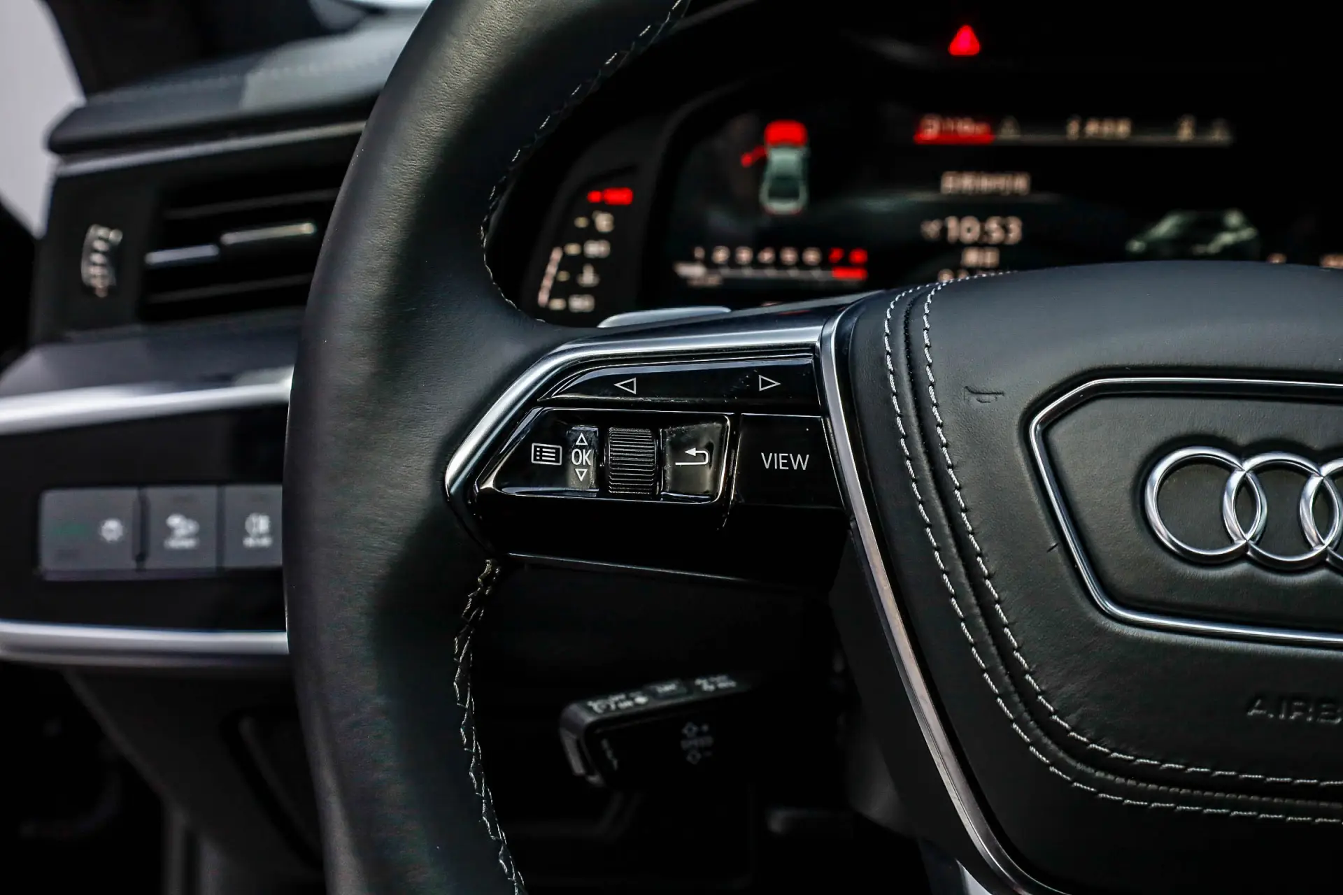 Audi A7L 45 TFSI, 2024 28