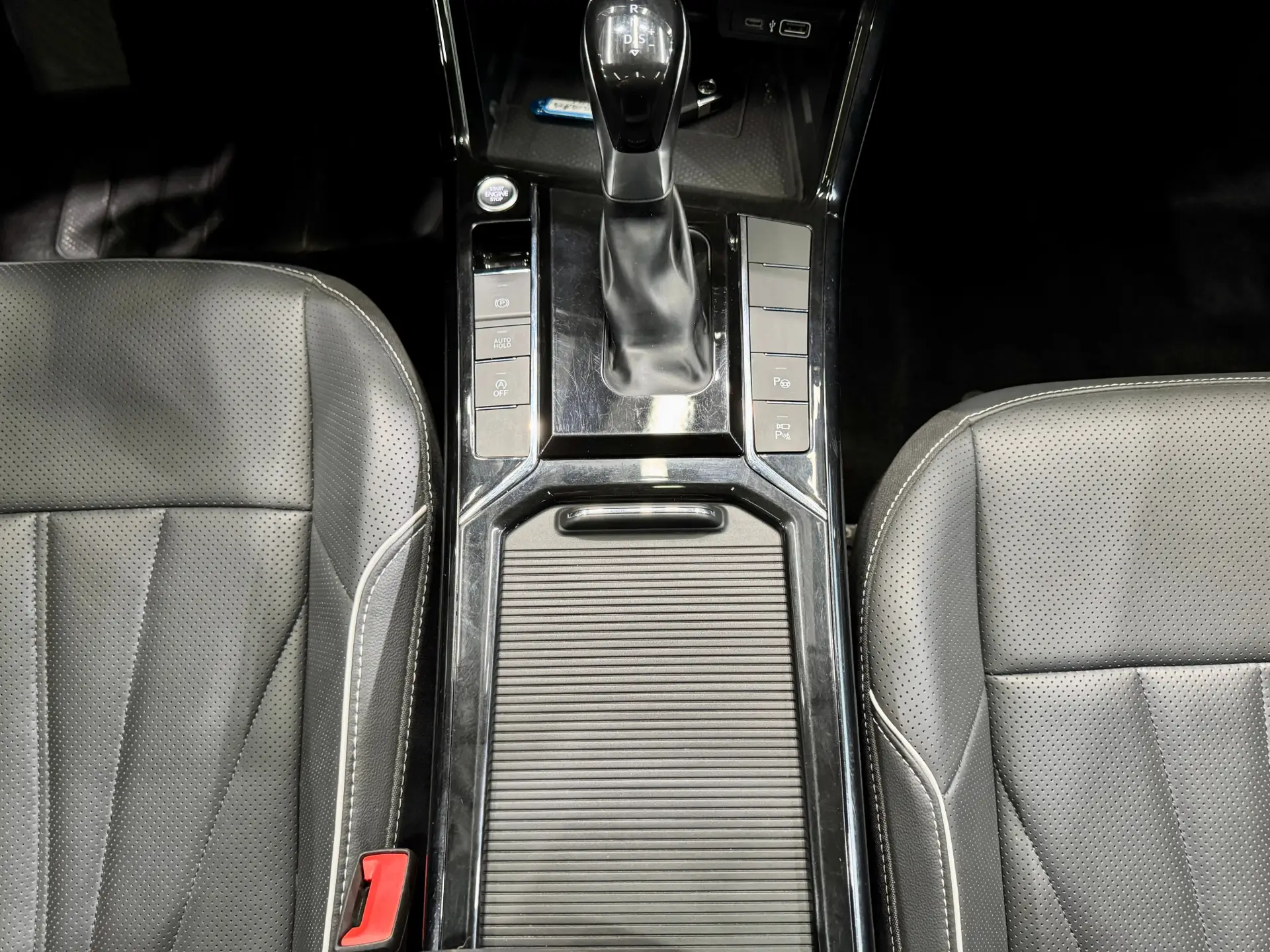 Volkswagen Passat, 2024 21