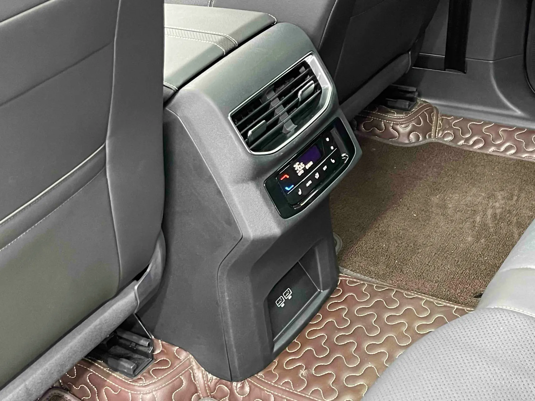 Volkswagen Talagon, 2022 20