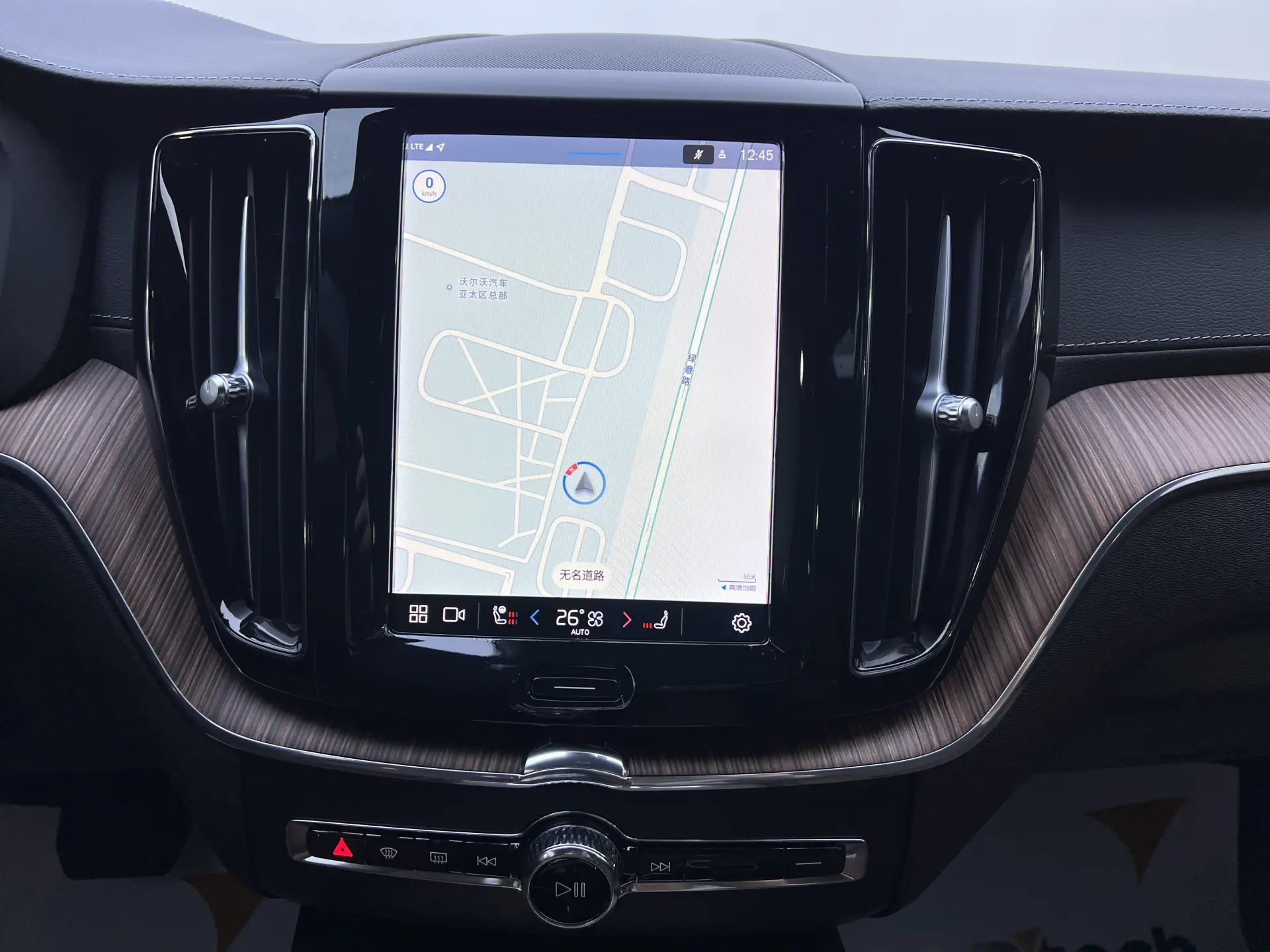 Volvo XC60, 2022 11